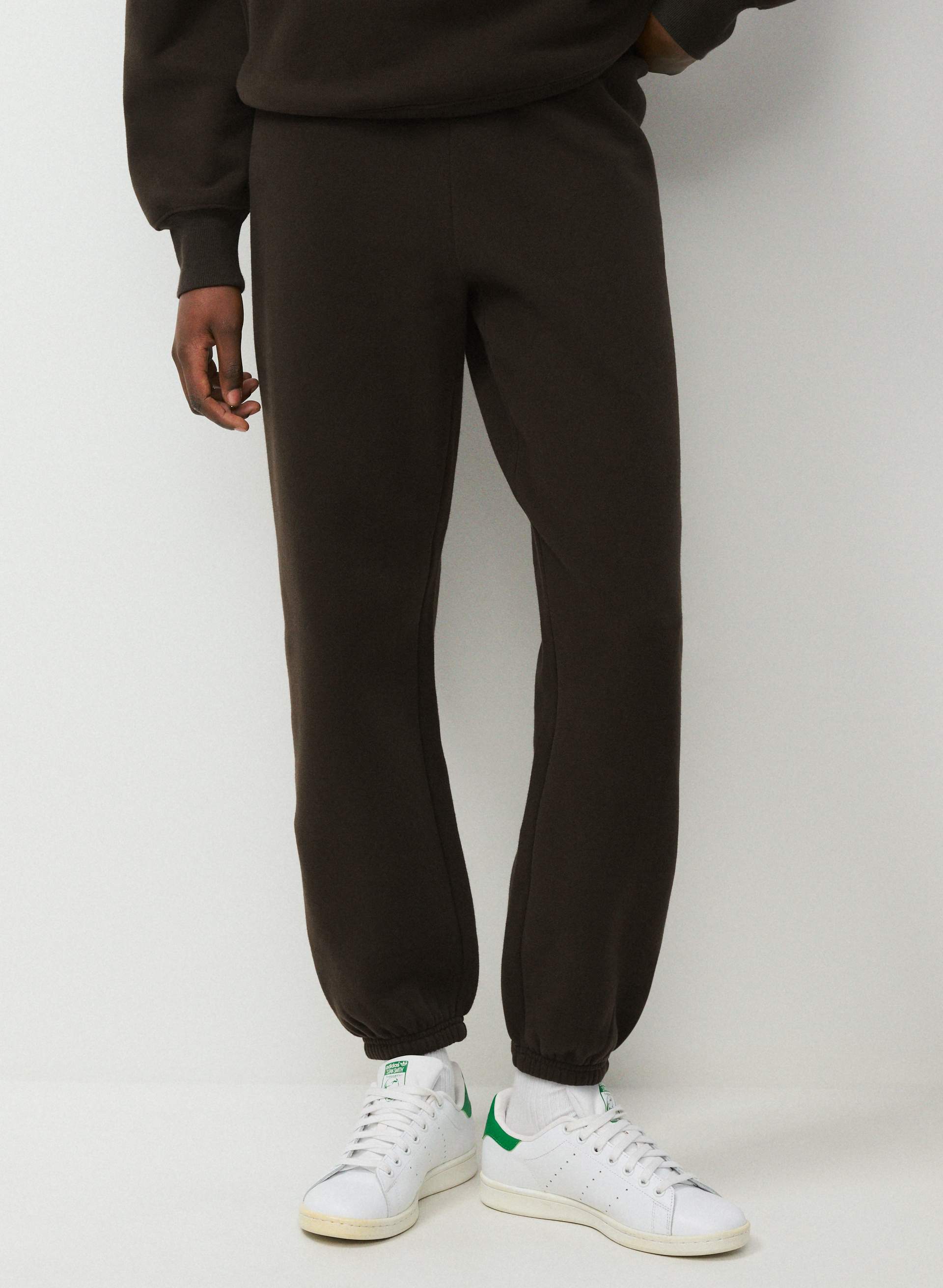 COZY SWEATFLEECE PERFECT JOGGER | Aritzia
