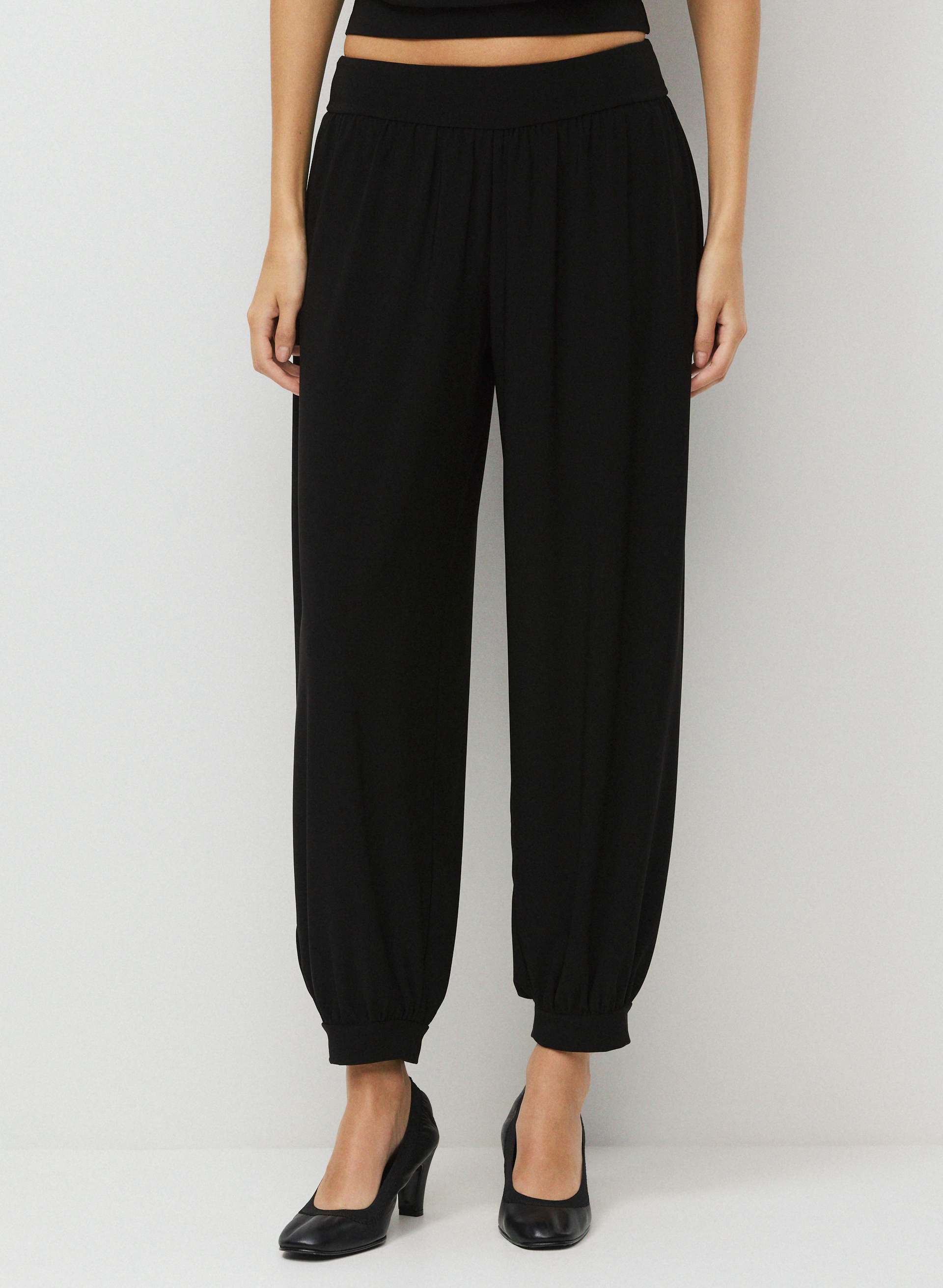 SMOOTH MATTER™ EDEN JOGGER | Aritzia