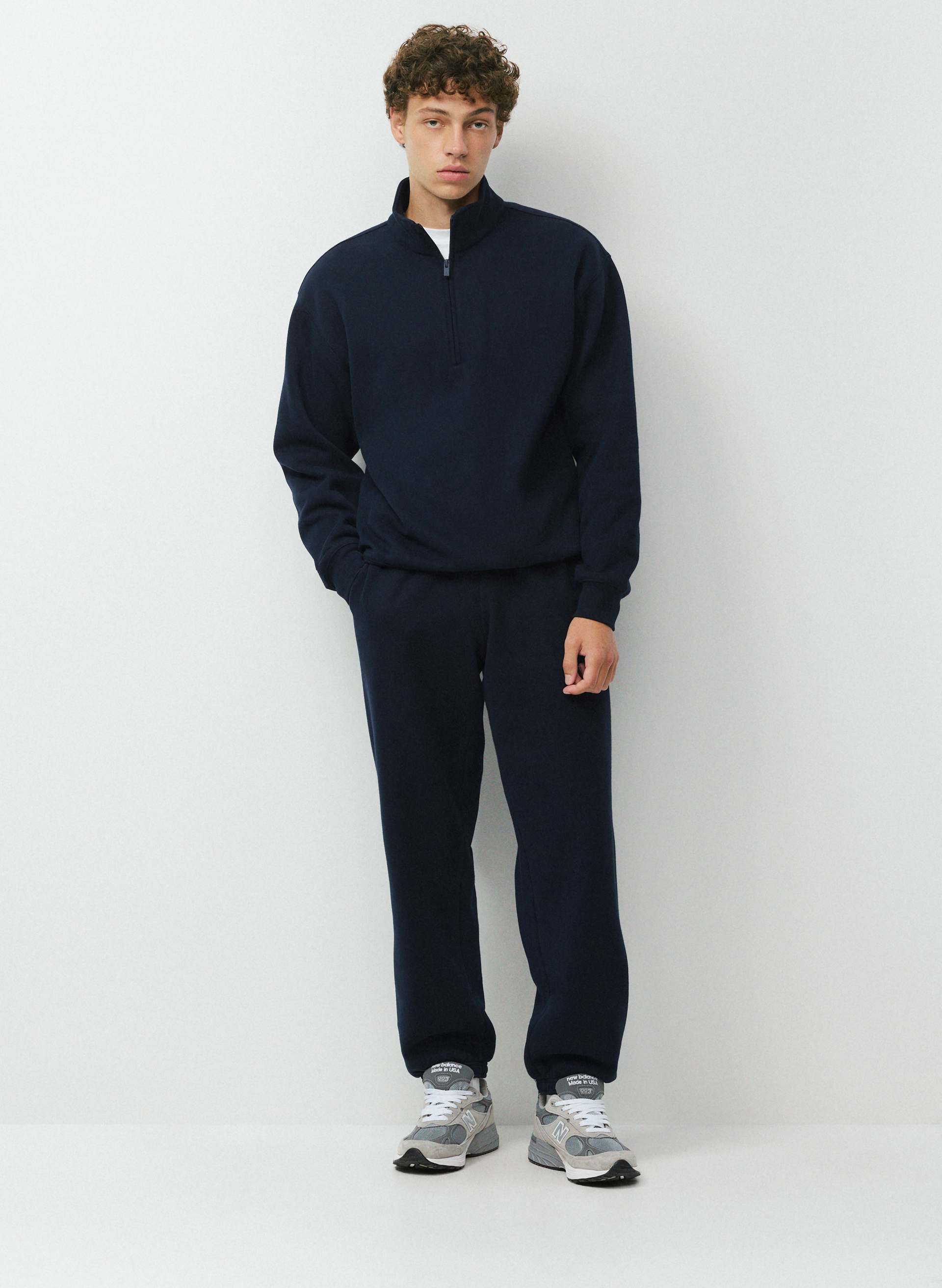 COZY SWEATFLEECE MEGA JOGGER MEN'S | Aritzia