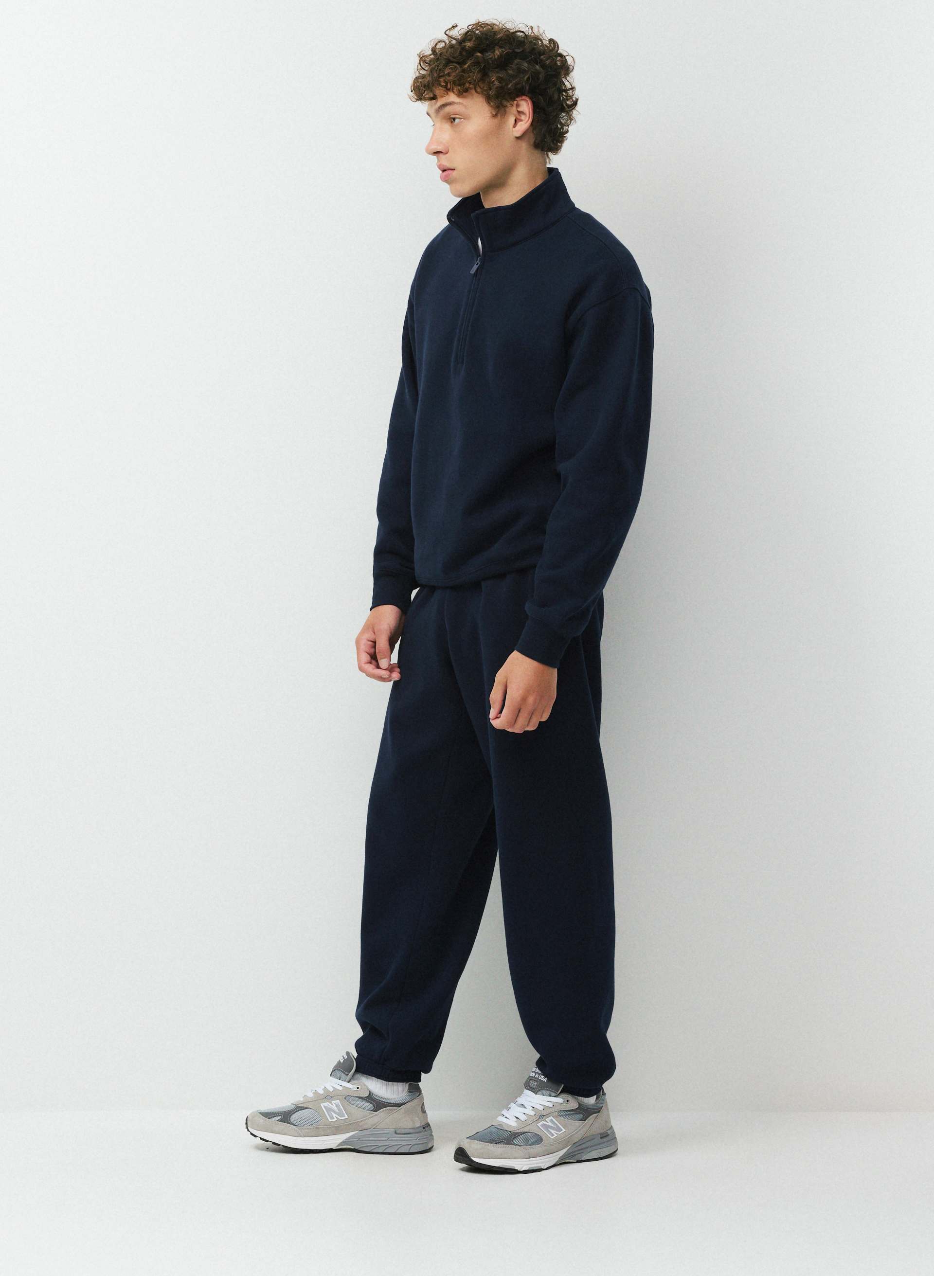COZY SWEATFLEECE MEGA JOGGER MEN'S | Aritzia