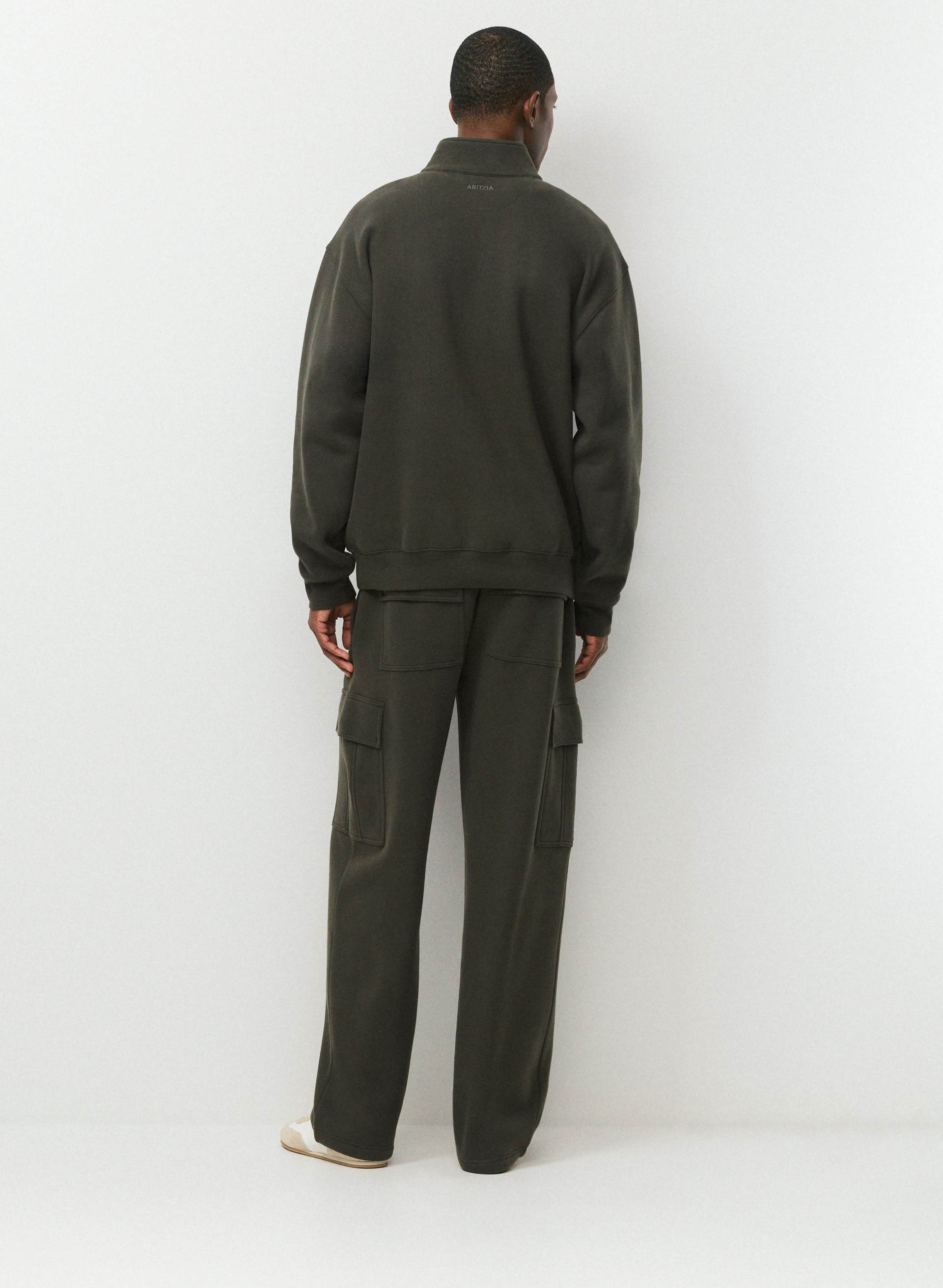 COZY SWEATFLEECE MEGA CARGO™ SWEATPANT MEN'S | Aritzia