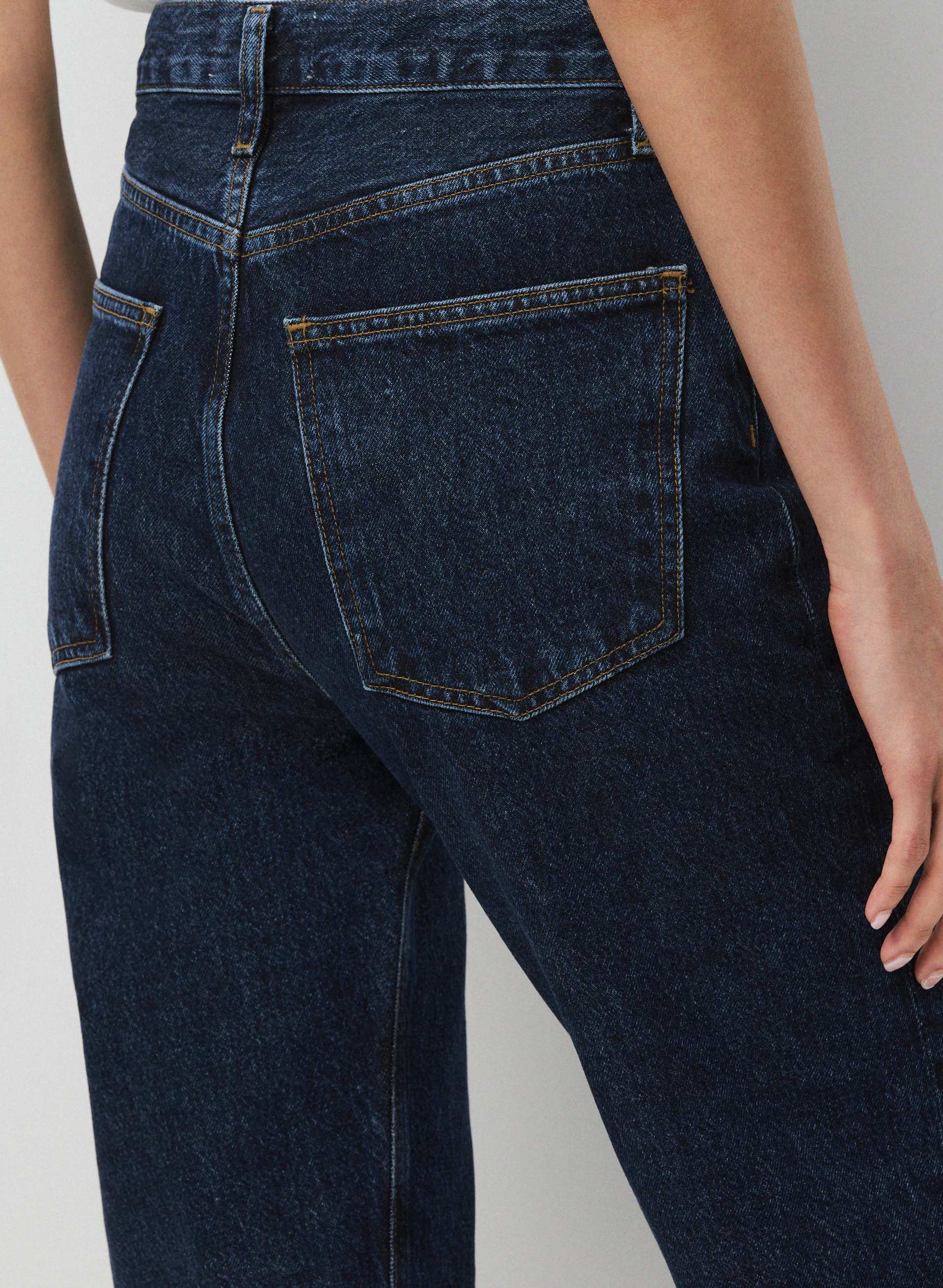 90'S PINCH WAIST LONG JEAN | Aritzia