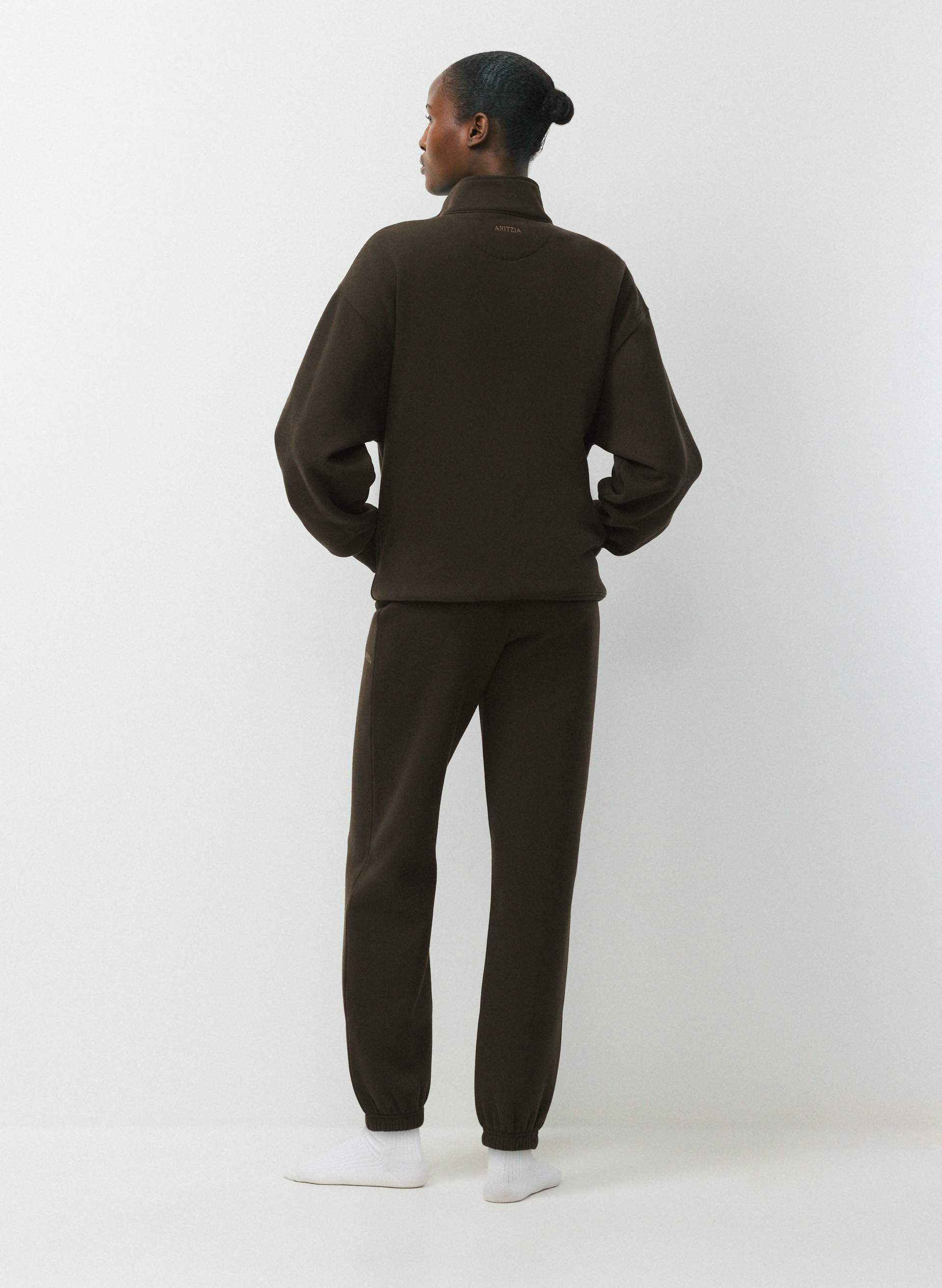 COZY SWEATFLEECE PERFECT BANDED JOGGER | Aritzia