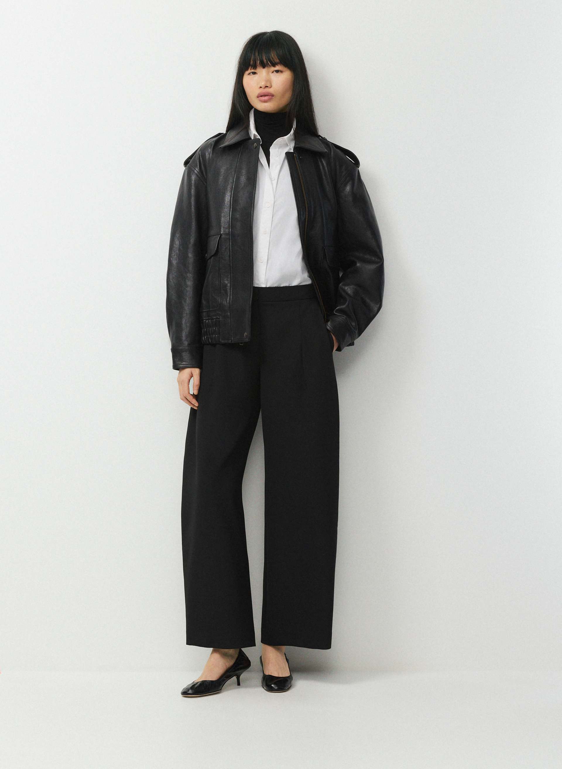 HELIX BARREL PANT | Aritzia