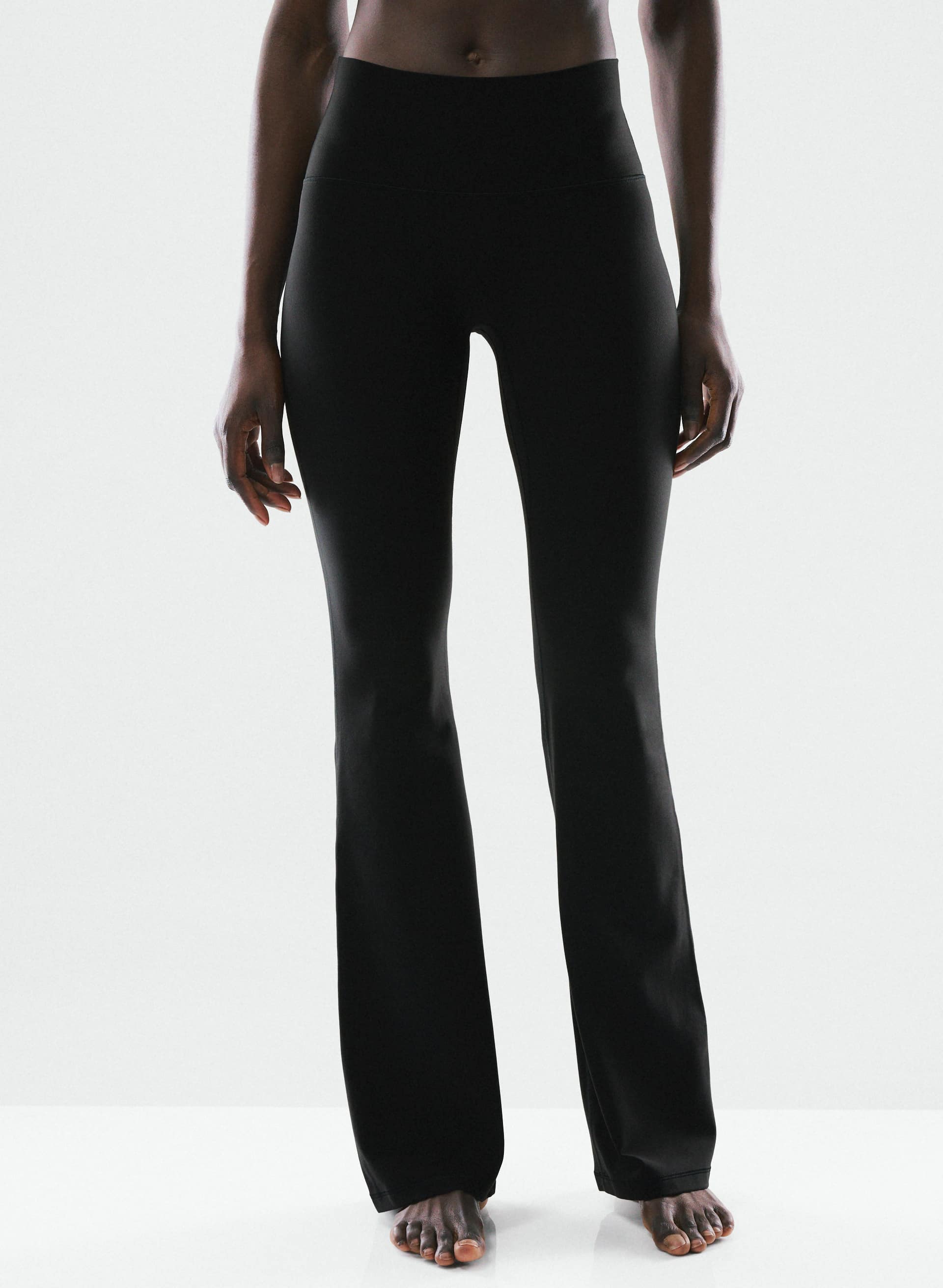 BUTTER CHEEKY INFINITE HI FLARE 34" LEGGING | Aritzia