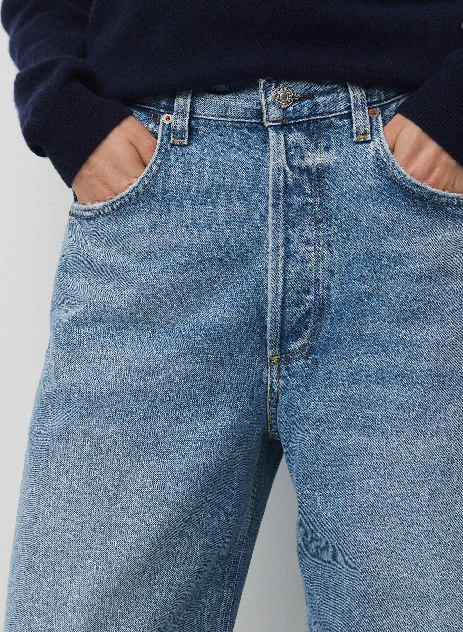 AYLA BAGGY CUFFED JEAN | Aritzia