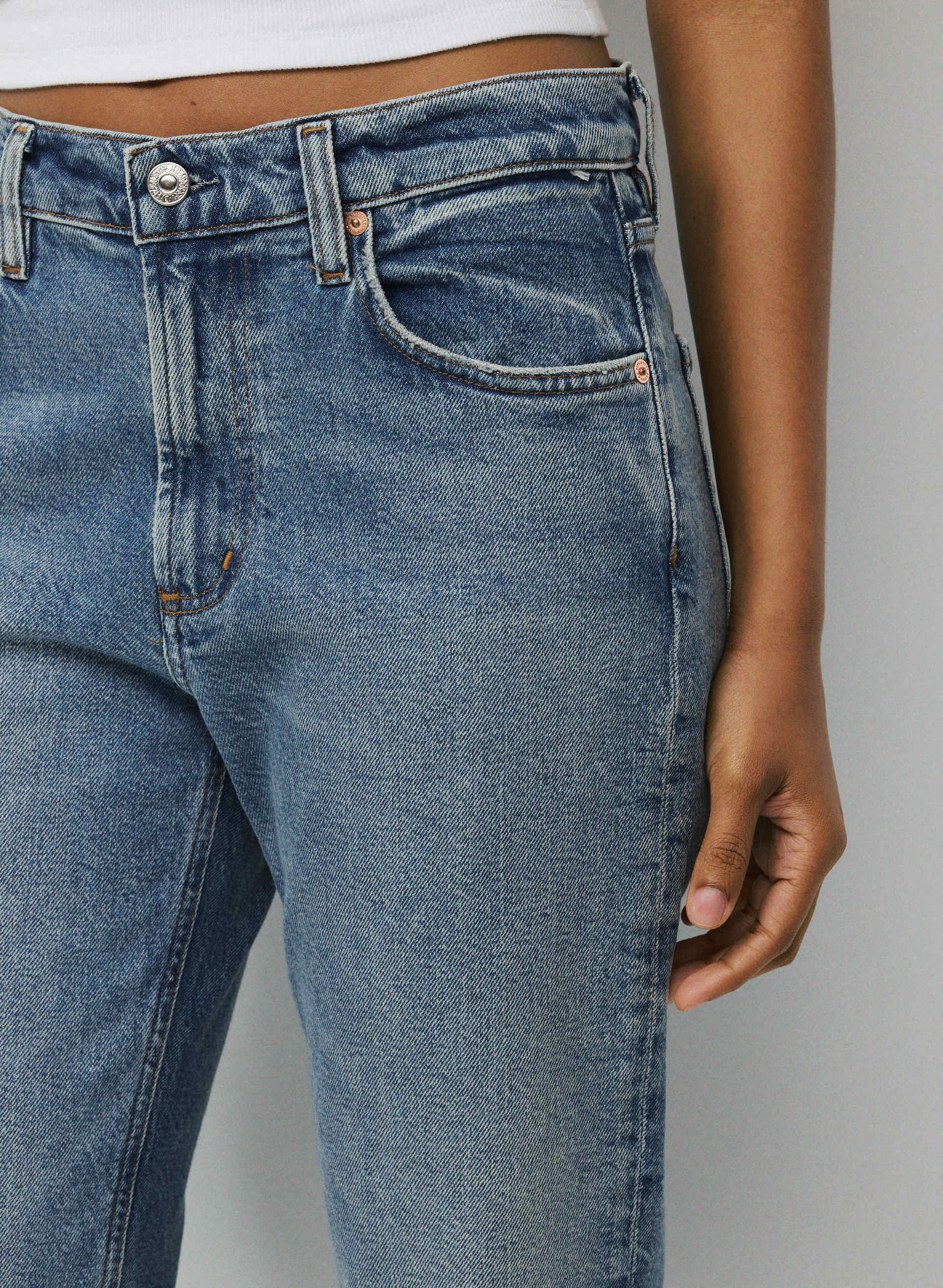 SAVANNAH JEAN | Aritzia