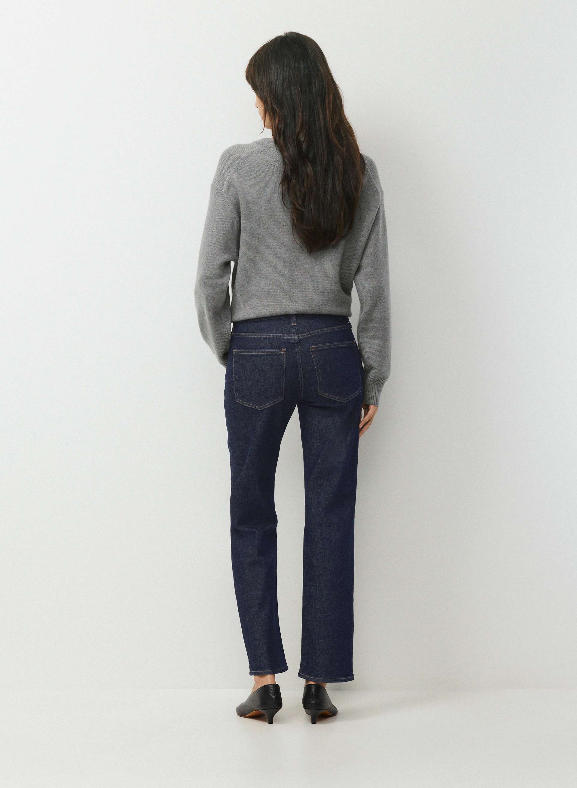JEAN STOVEPIPE | Aritzia