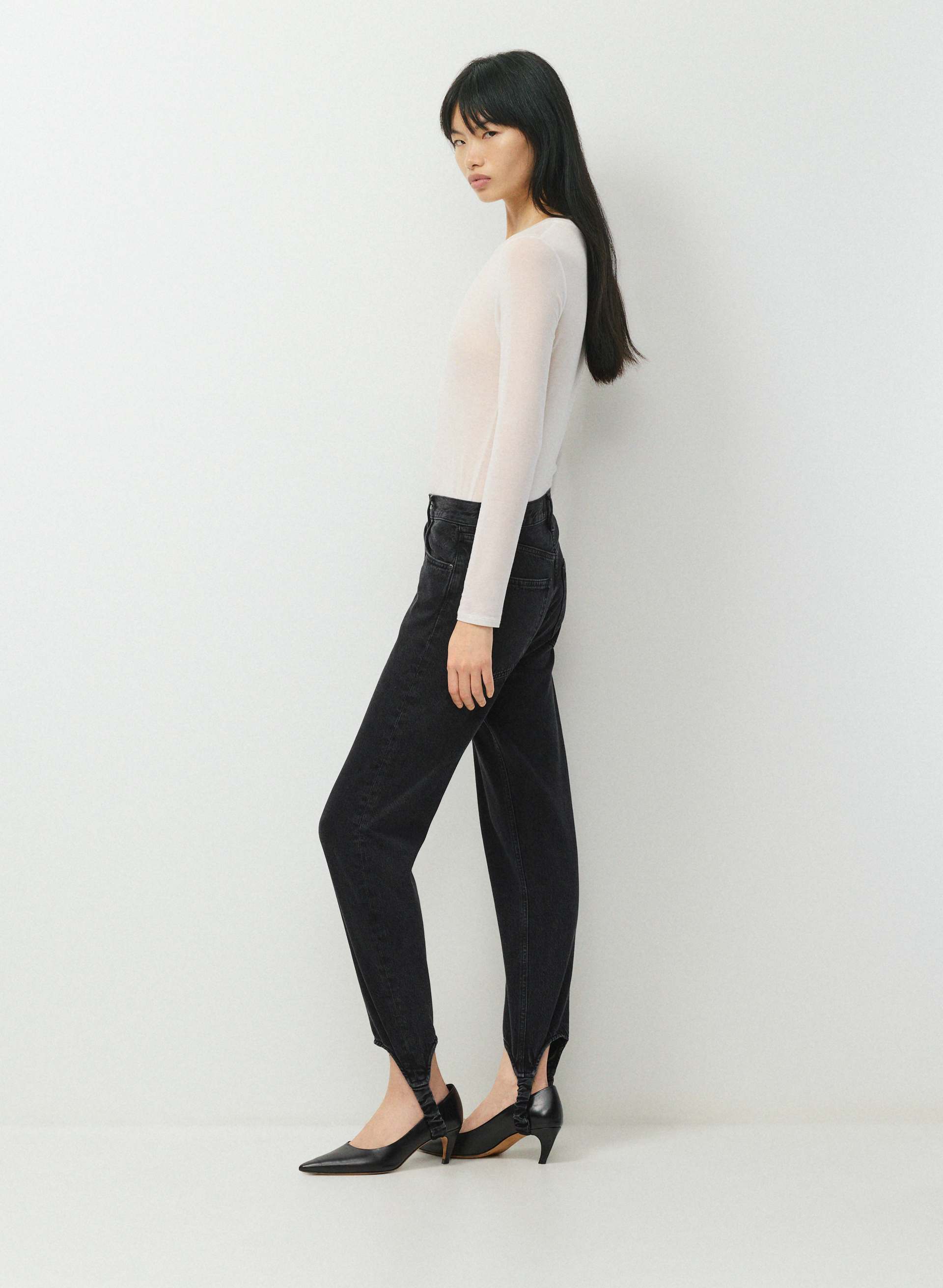 90'S PINCH STIRRUP JEAN | Aritzia