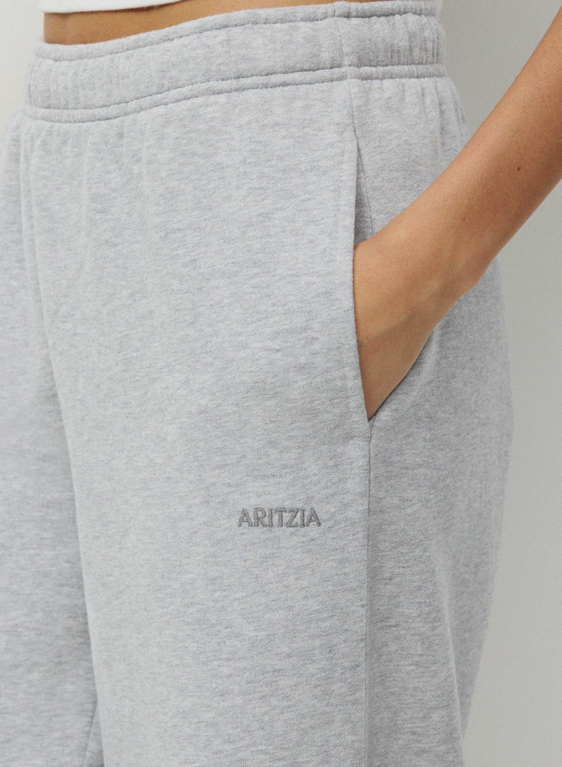 COZY SWEATFLEECE MEGA WIDE SWEATPANT | Aritzia