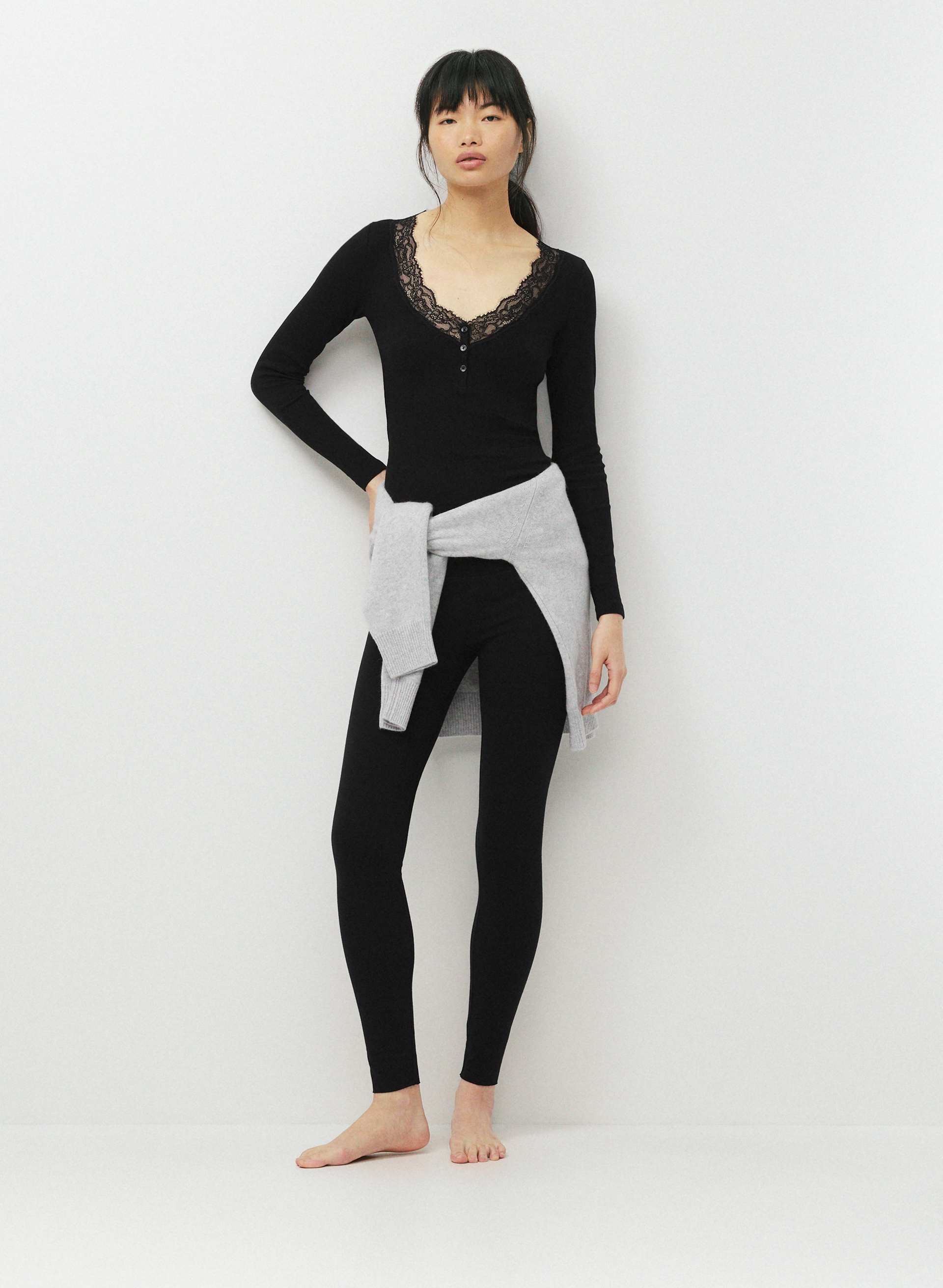 HOMESTRETCH™ SMOOTH RESIDE LEGGING | Aritzia