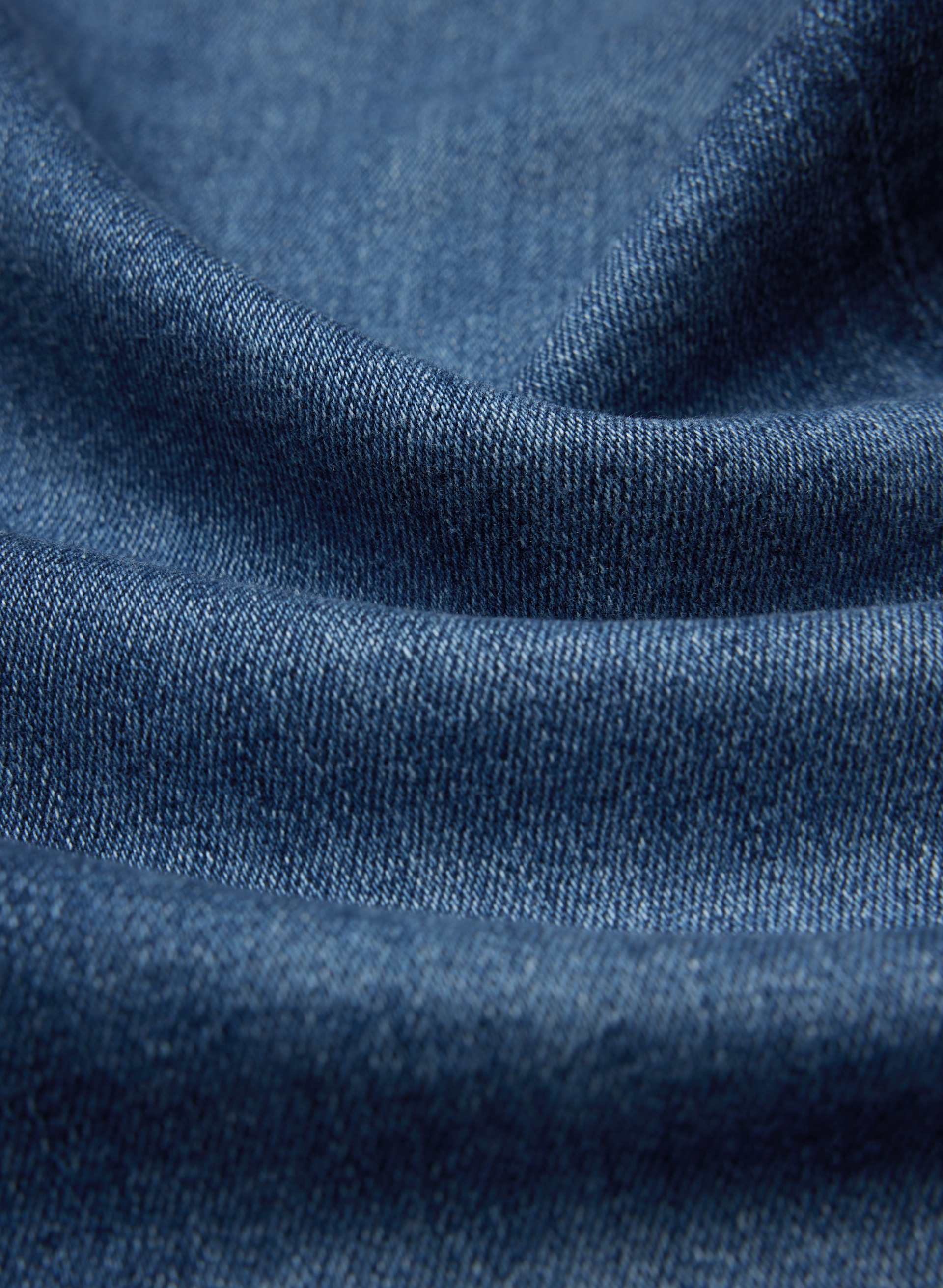 LILAH HIGH RISE BOOTCUT JEAN | Aritzia