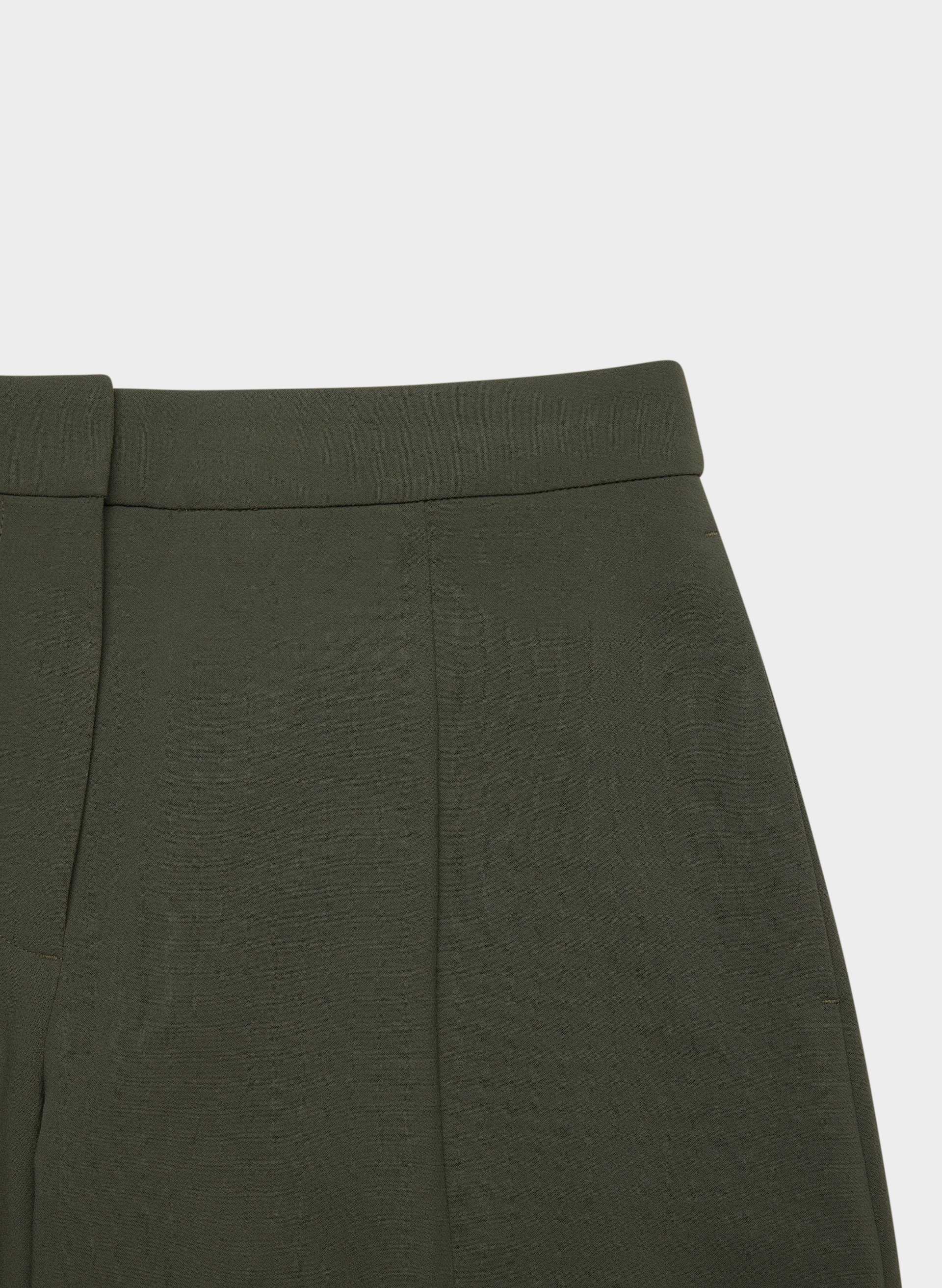 NEW HELIX BARREL PANT | Aritzia