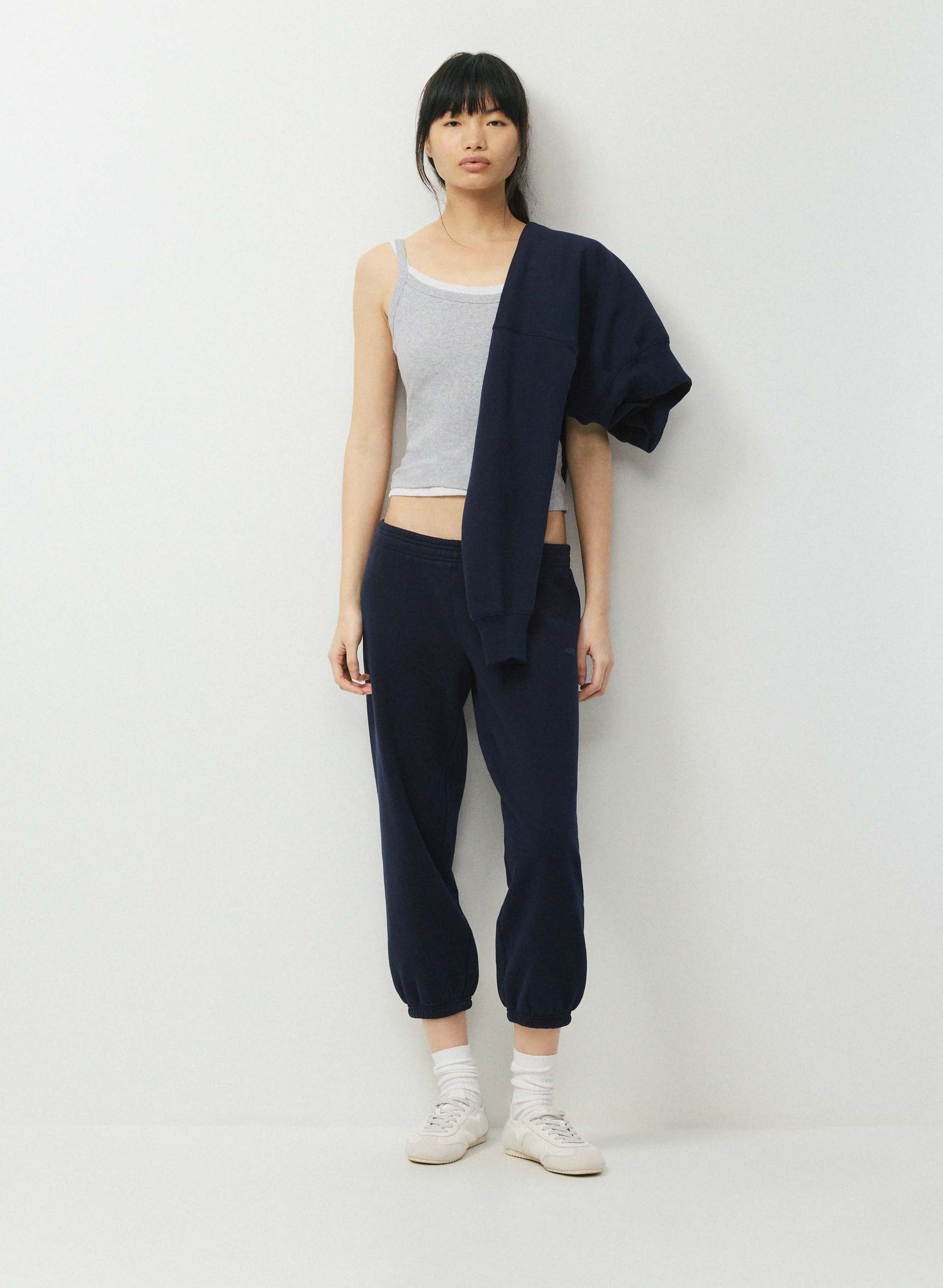 COZY SWEATFLEECE PERFECT CAPRI | Aritzia
