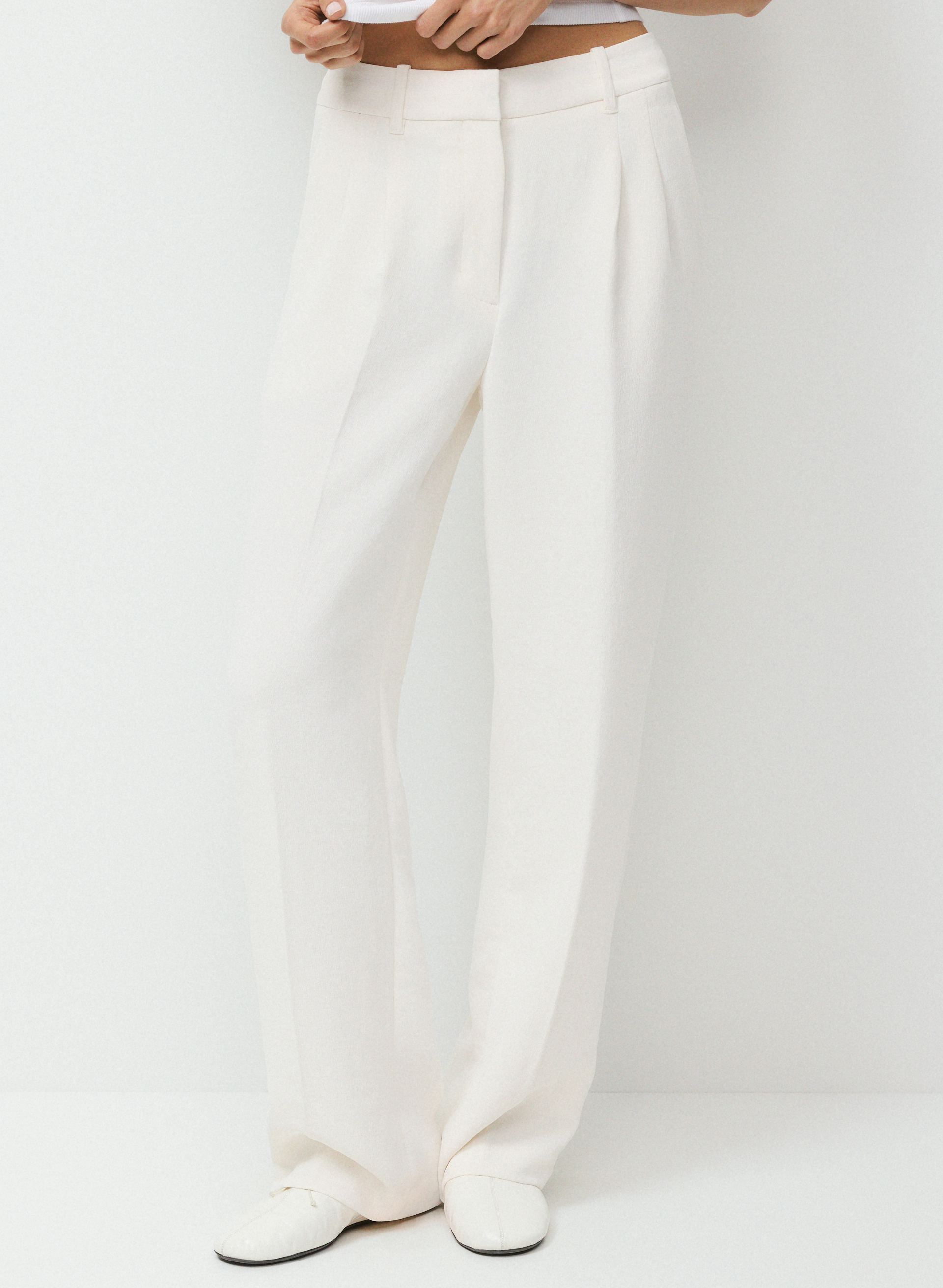 THE EFFORTLESS PANT™ | Aritzia