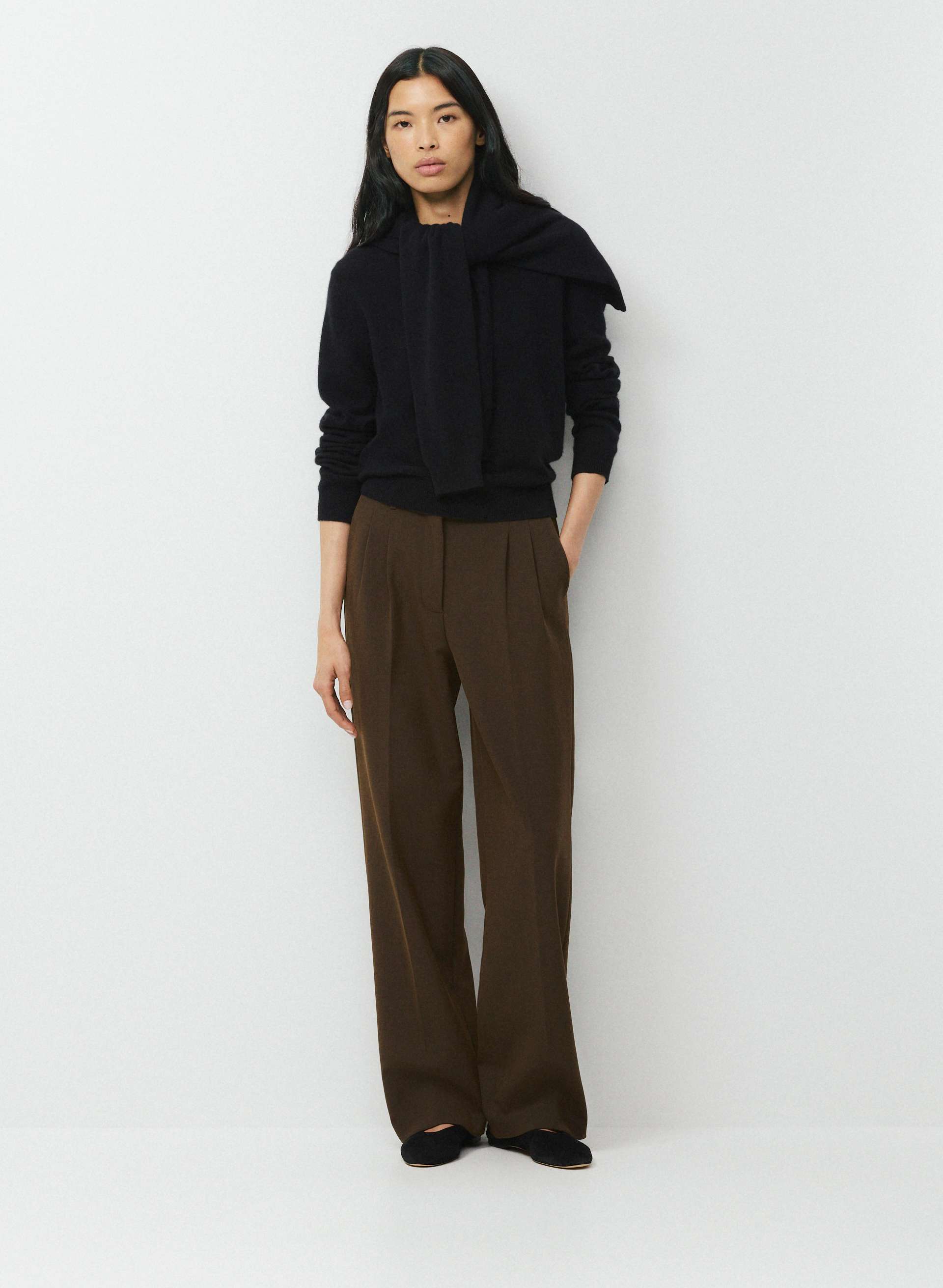 THE EFFORTLESS PANT™ | Aritzia