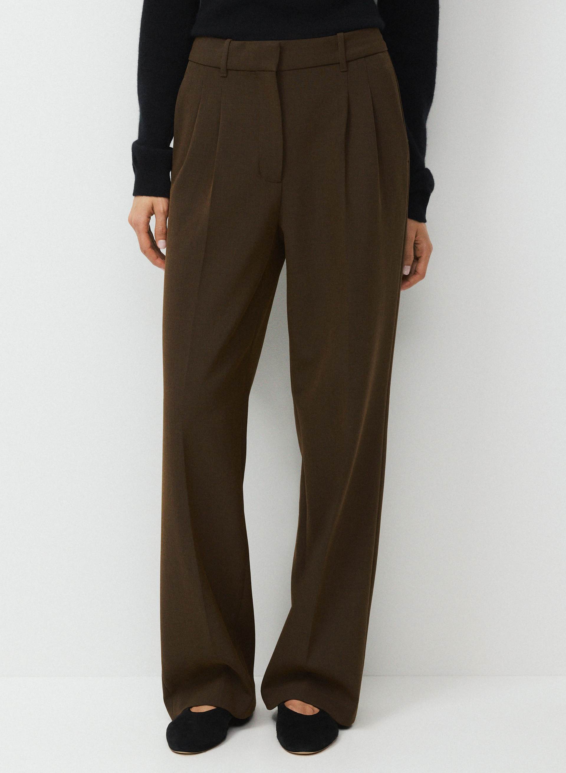 THE EFFORTLESS PANT™ | Aritzia