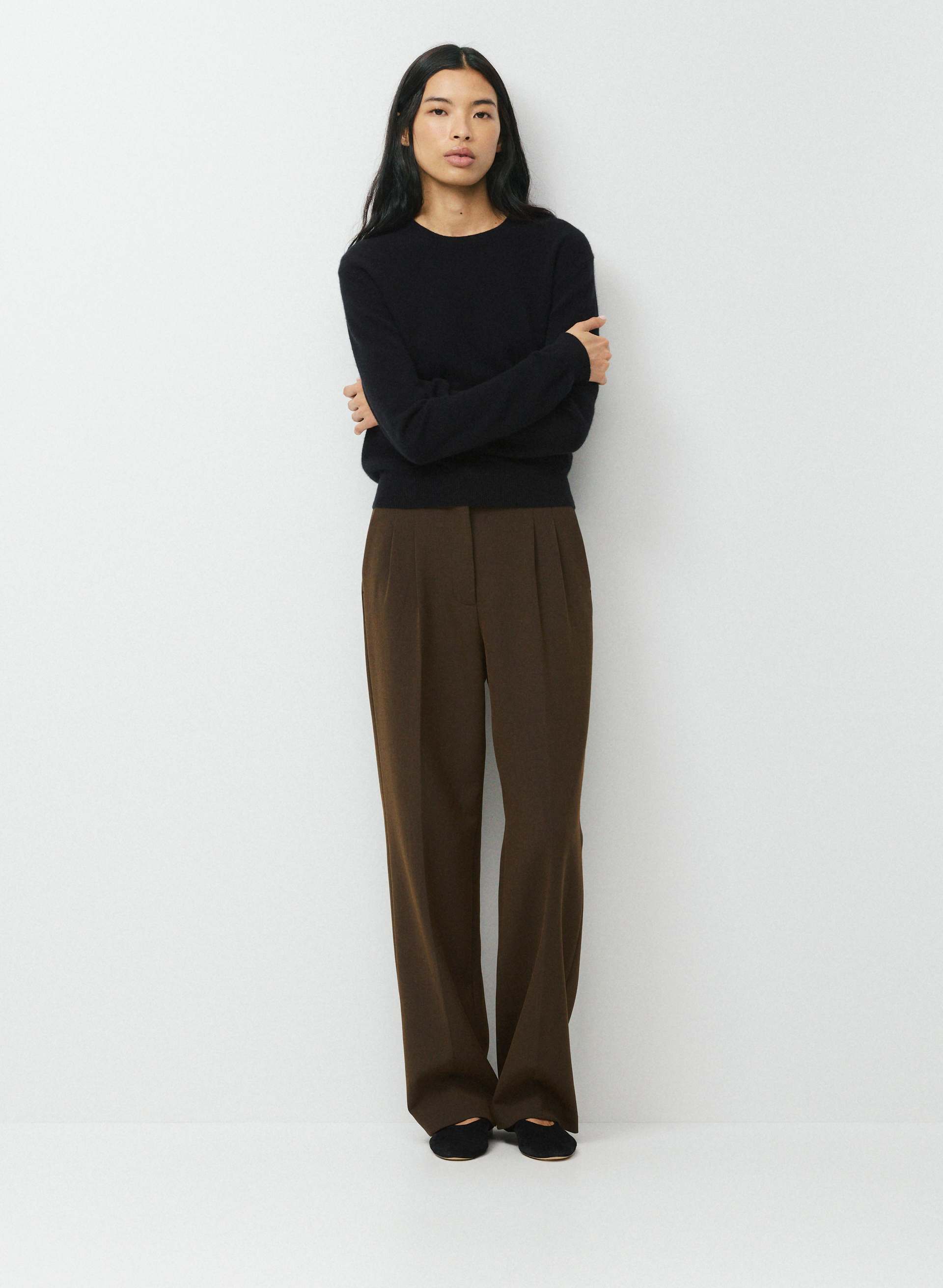 THE EFFORTLESS PANT™ | Aritzia