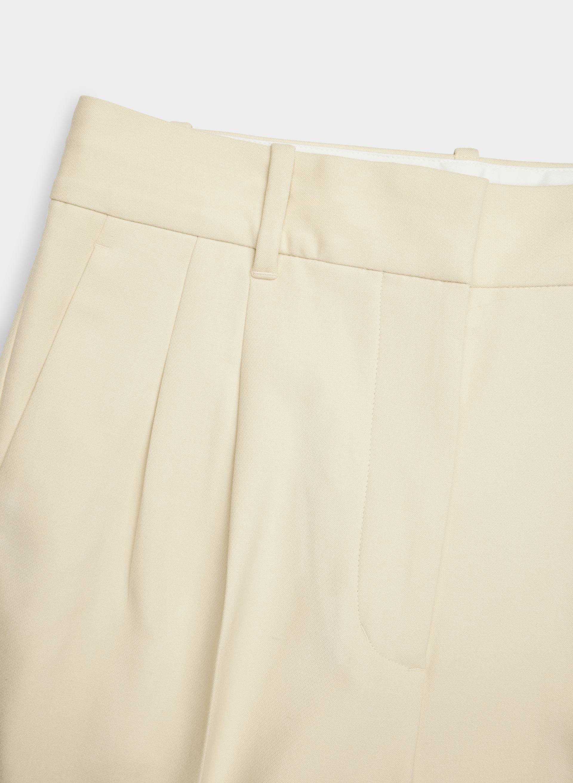THE EFFORTLESS PANT™ | Aritzia