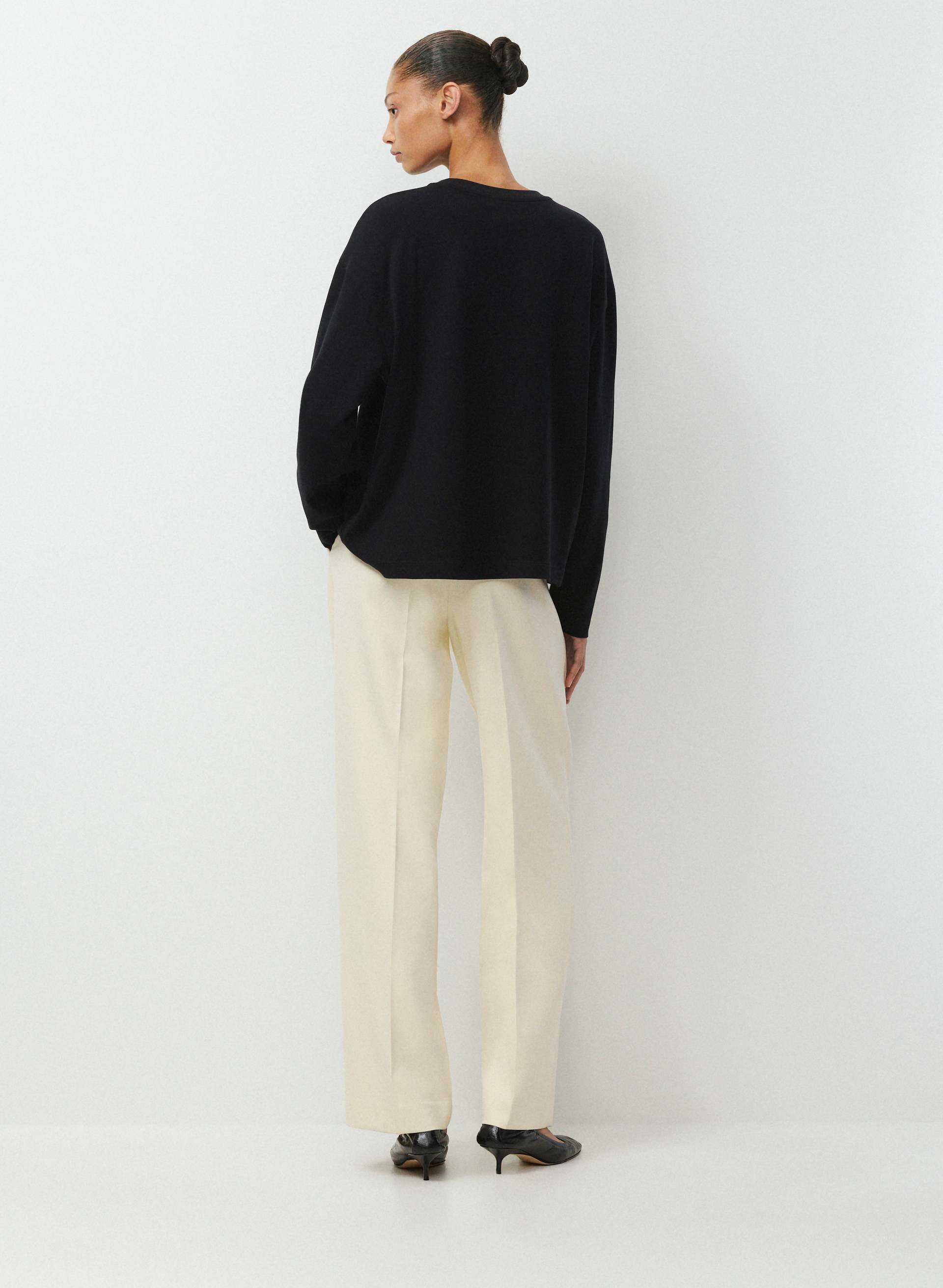 THE EFFORTLESS PANT™ | Aritzia