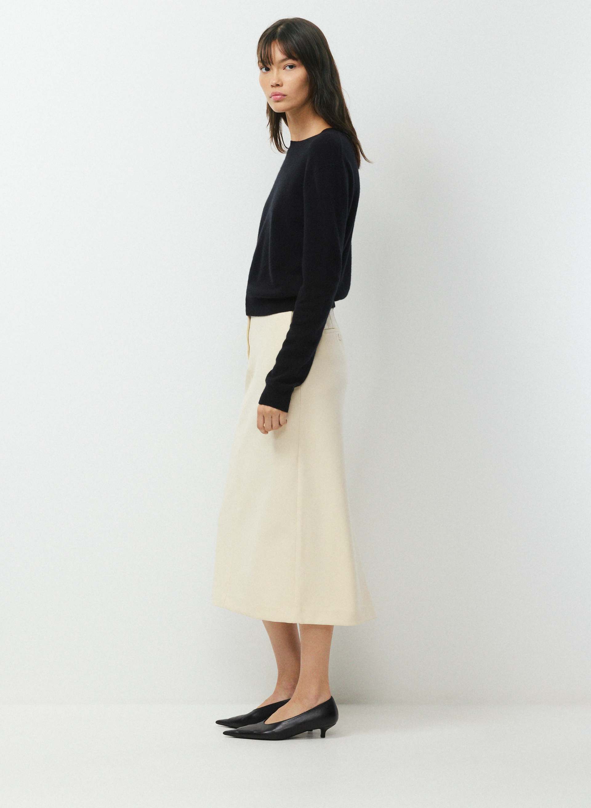 CHISEL MAXI SKIRT | Aritzia