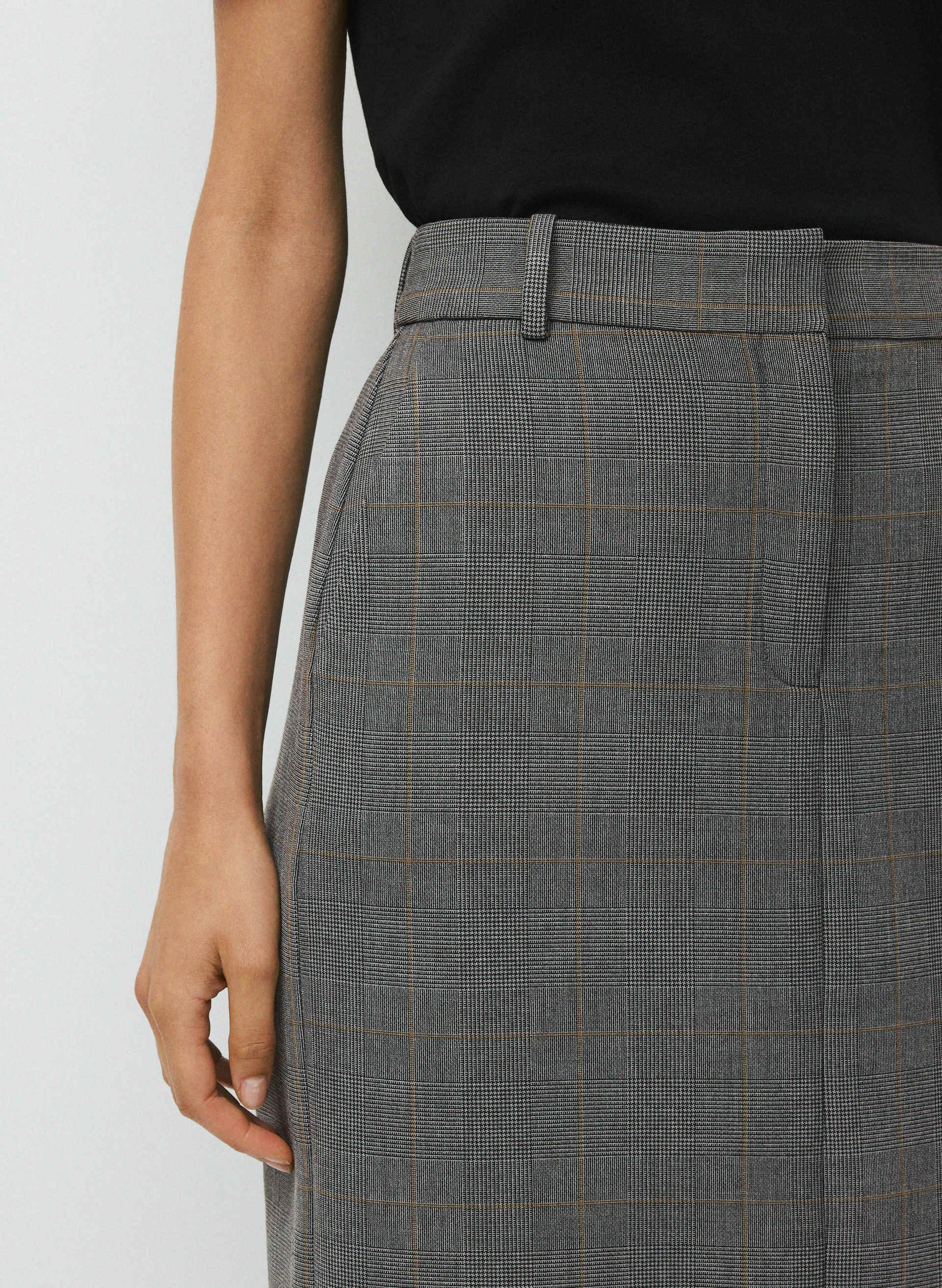 CHISEL MAXI SKIRT | Aritzia