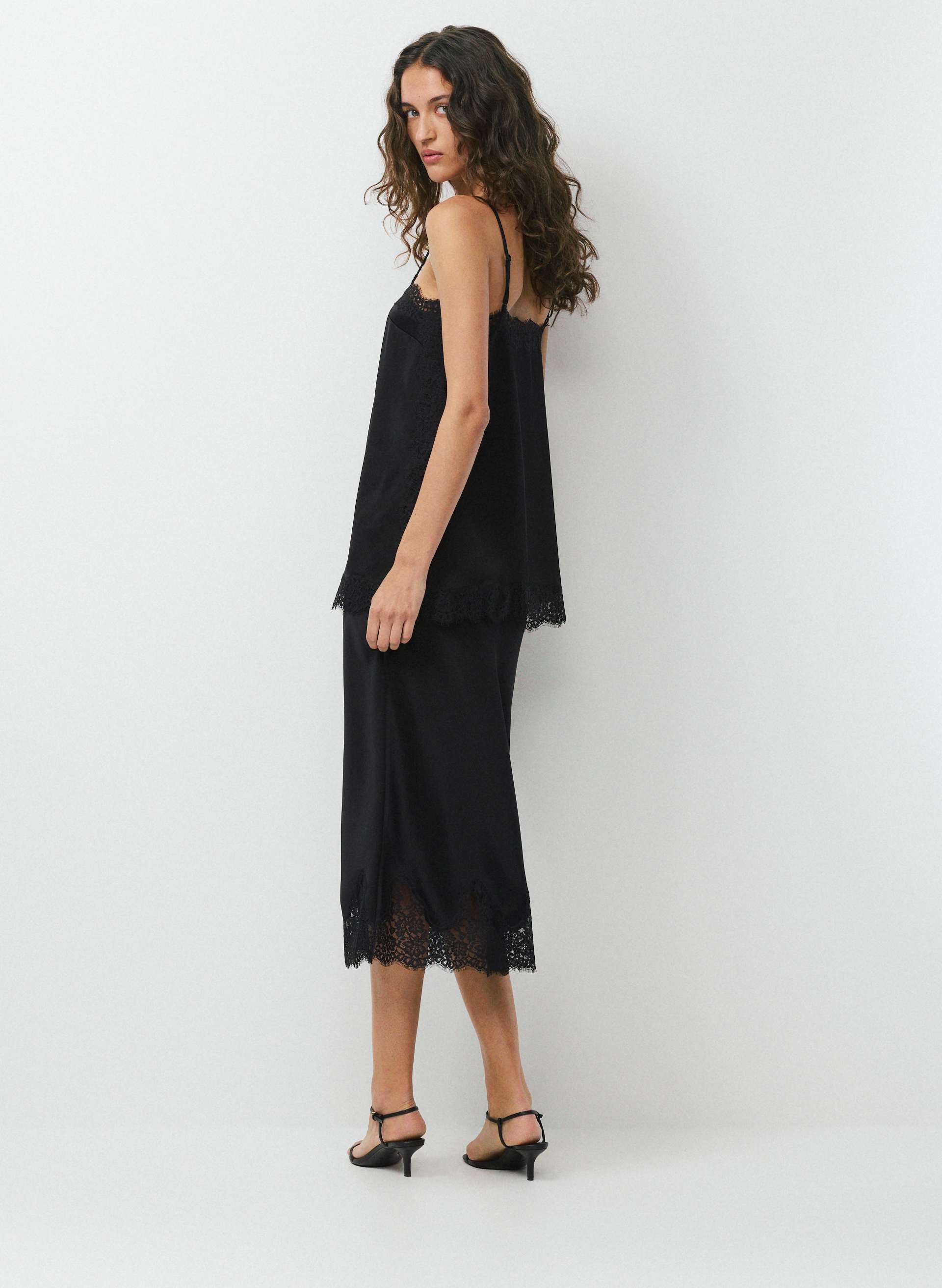 HENRIETTA SATIN SKIRT | Aritzia