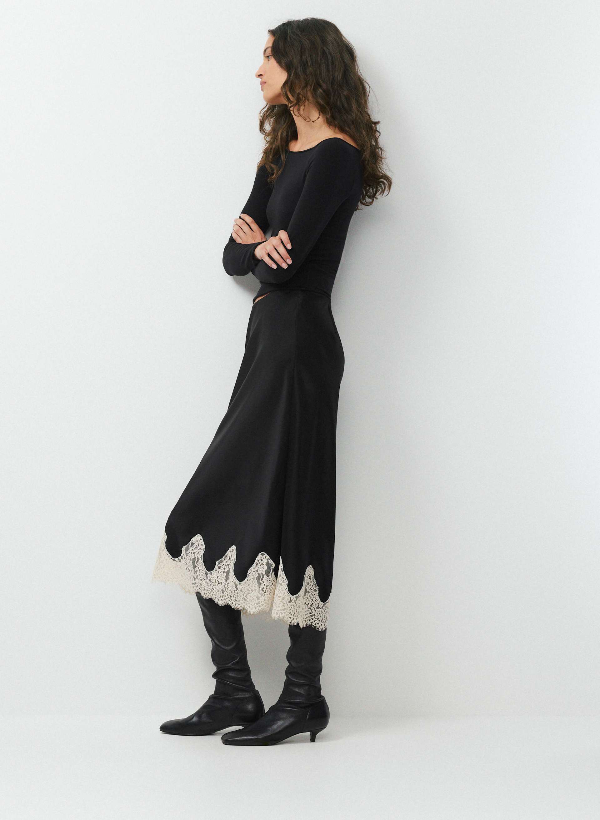 HENRIETTA SATIN SKIRT | Aritzia