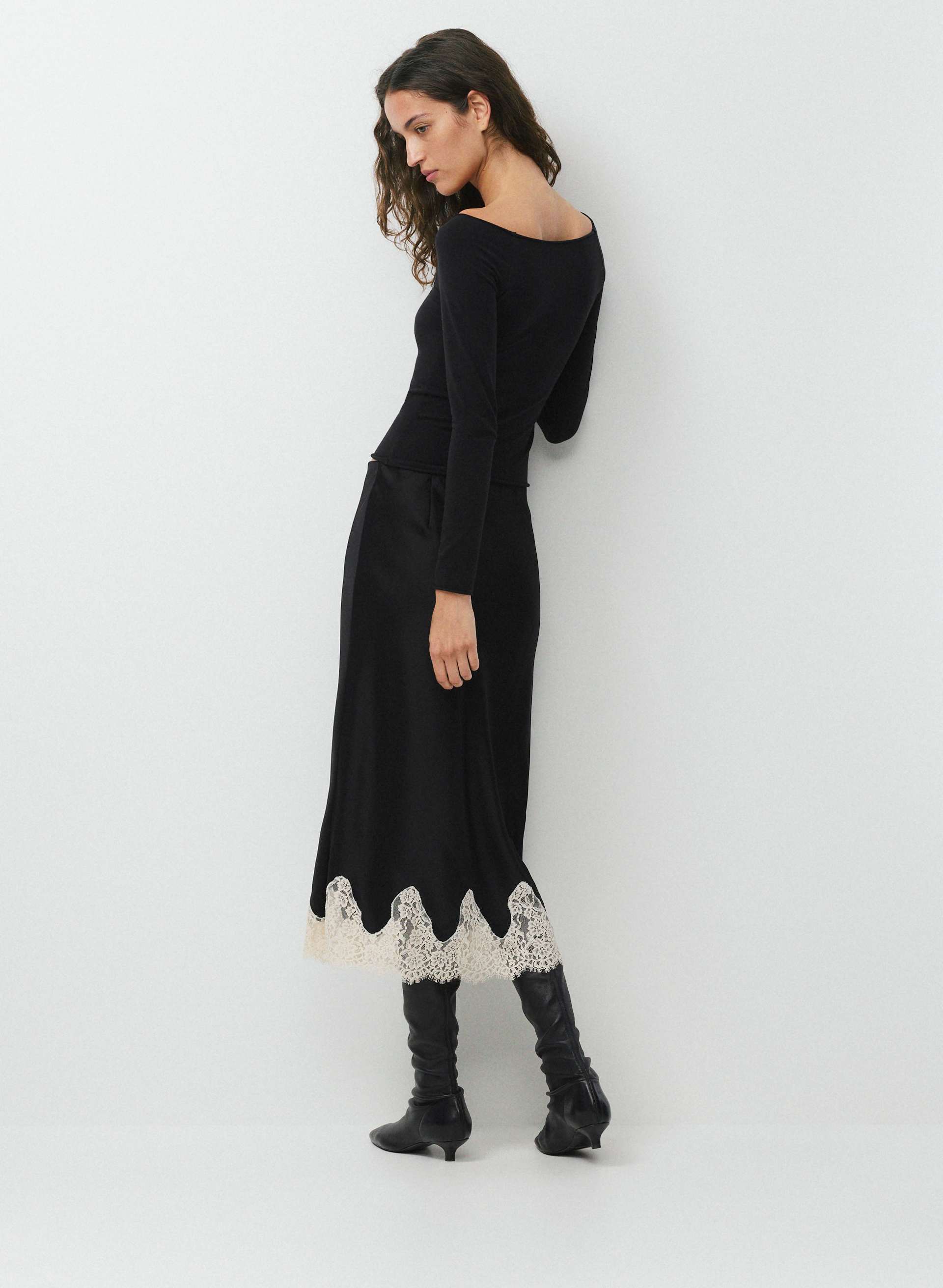 HENRIETTA SATIN SKIRT | Aritzia