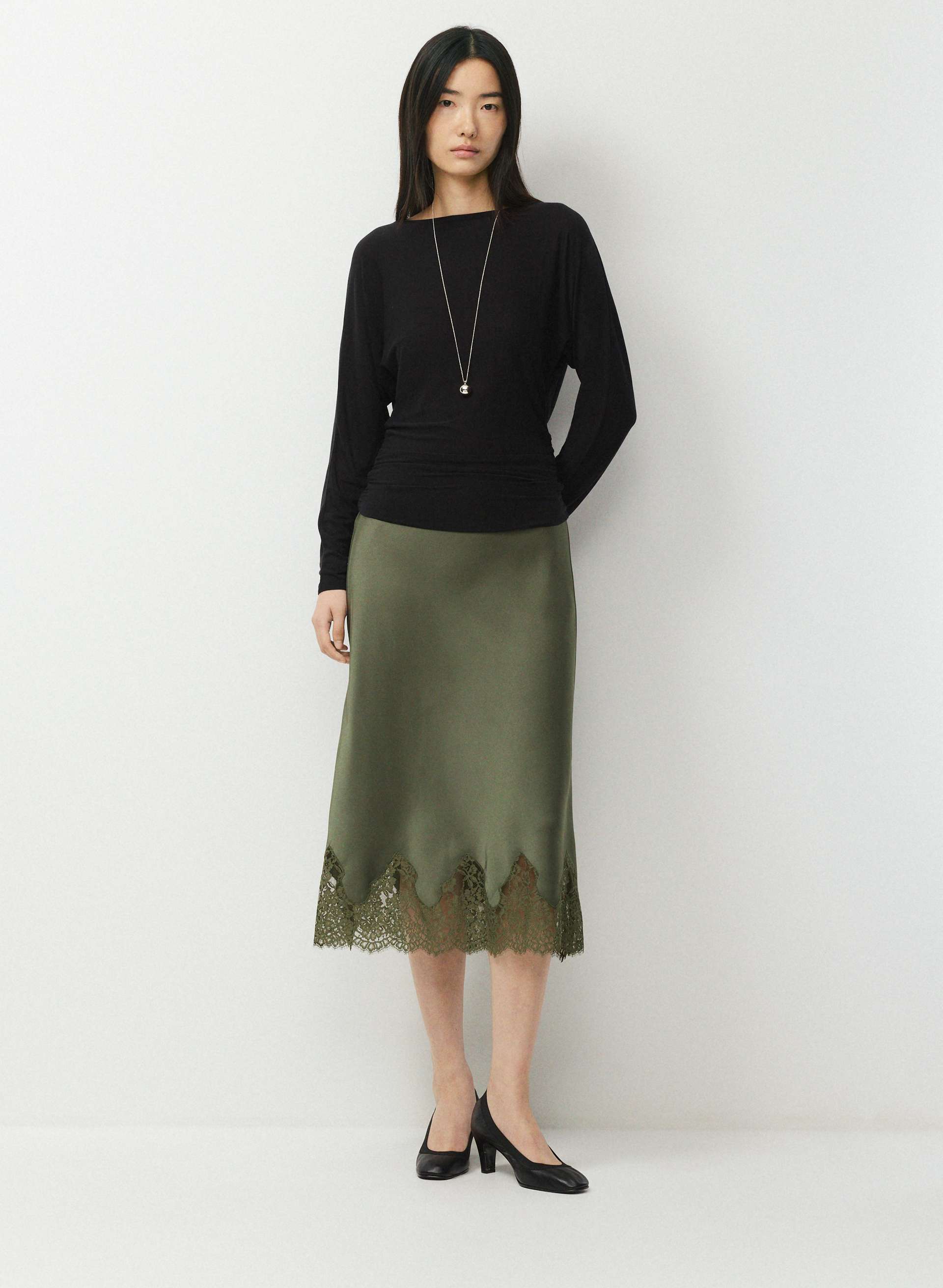 Henrietta Satin Skirt | Aritzia INTL