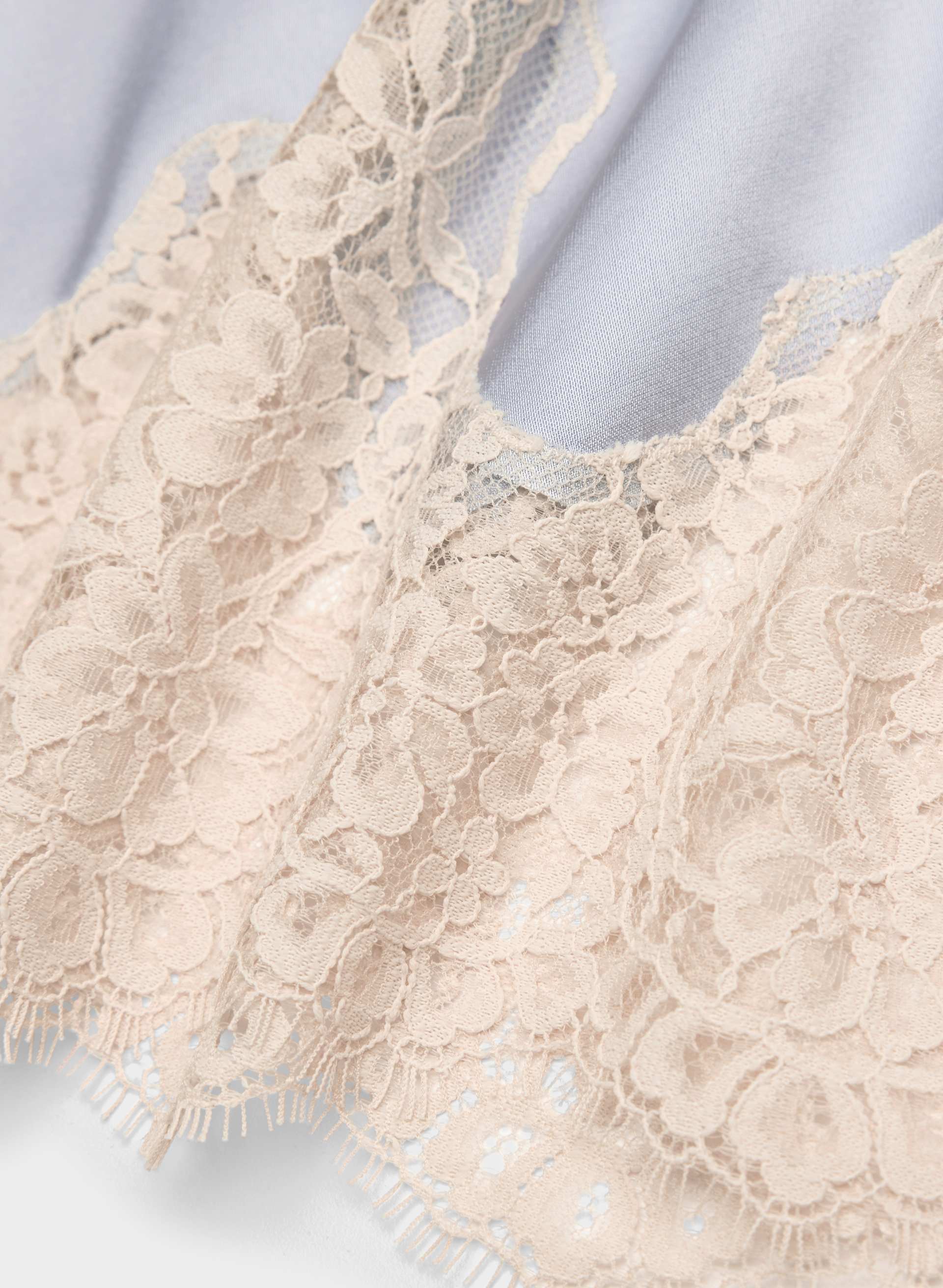 JUPE HENRIETTA EN SATIN | Aritzia