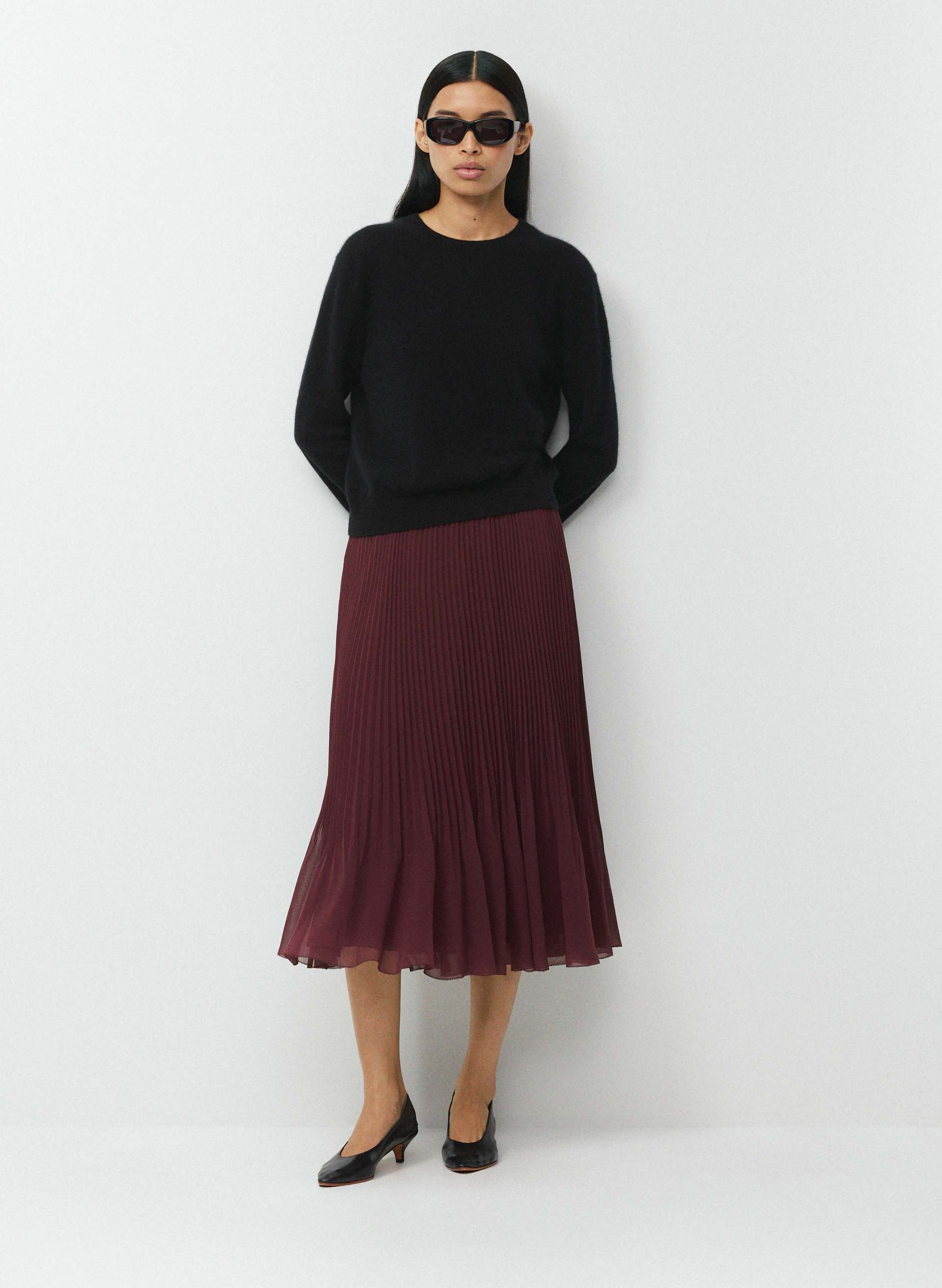TWIRL SKIRT | Aritzia