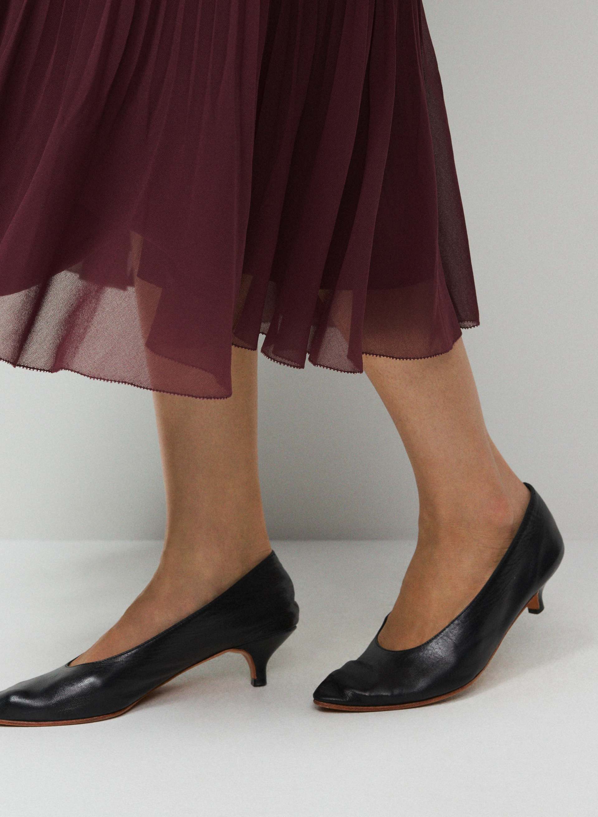 TWIRL SKIRT | Aritzia