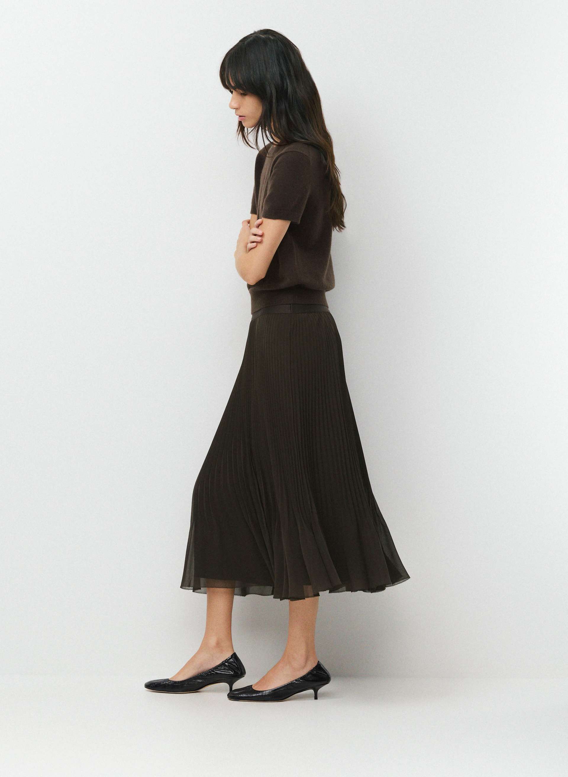 TWIRL PLEATED SKIRT | Aritzia