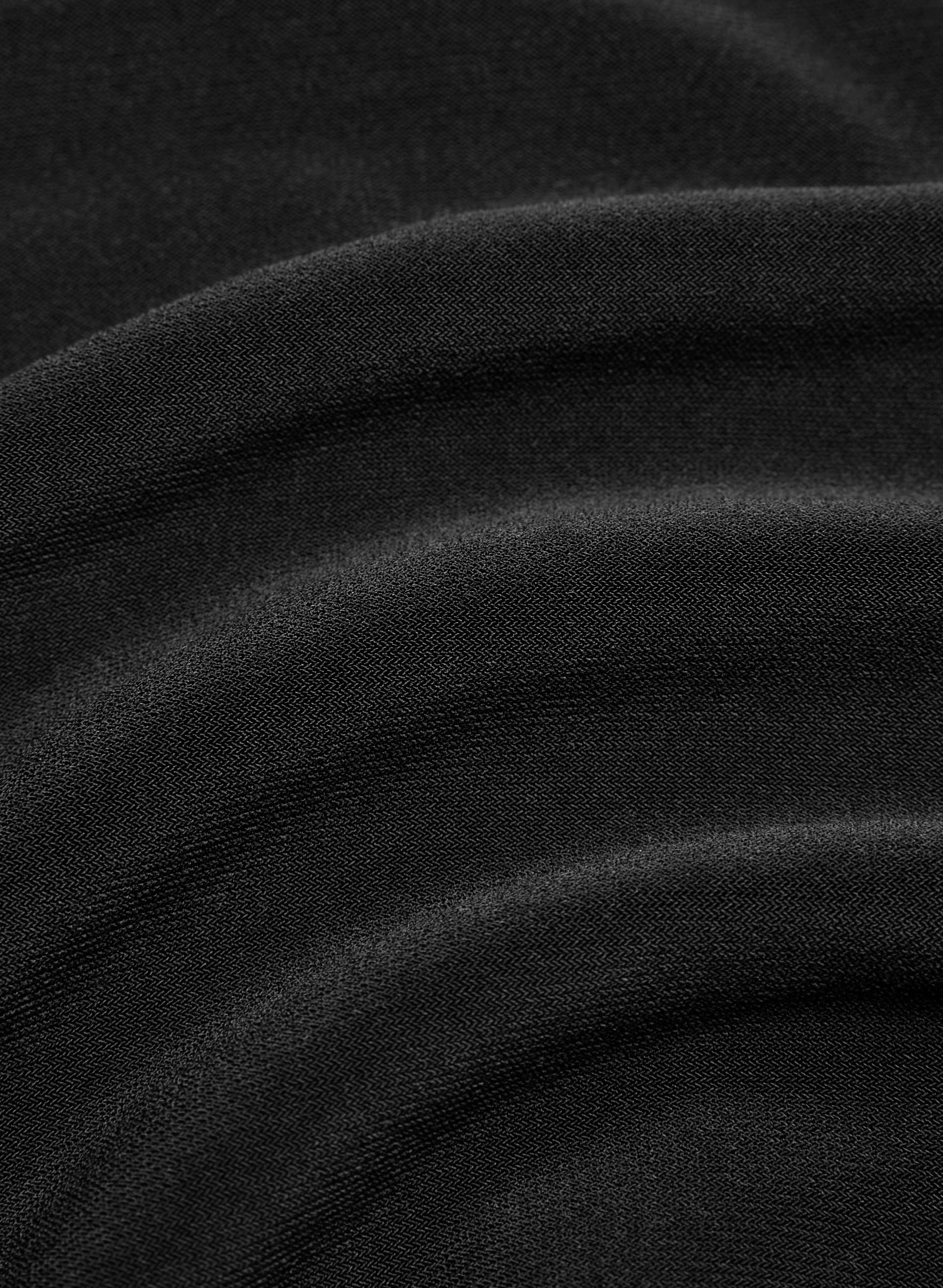 SMOOTH MATTER™ GETAWAY SKIRT | Aritzia