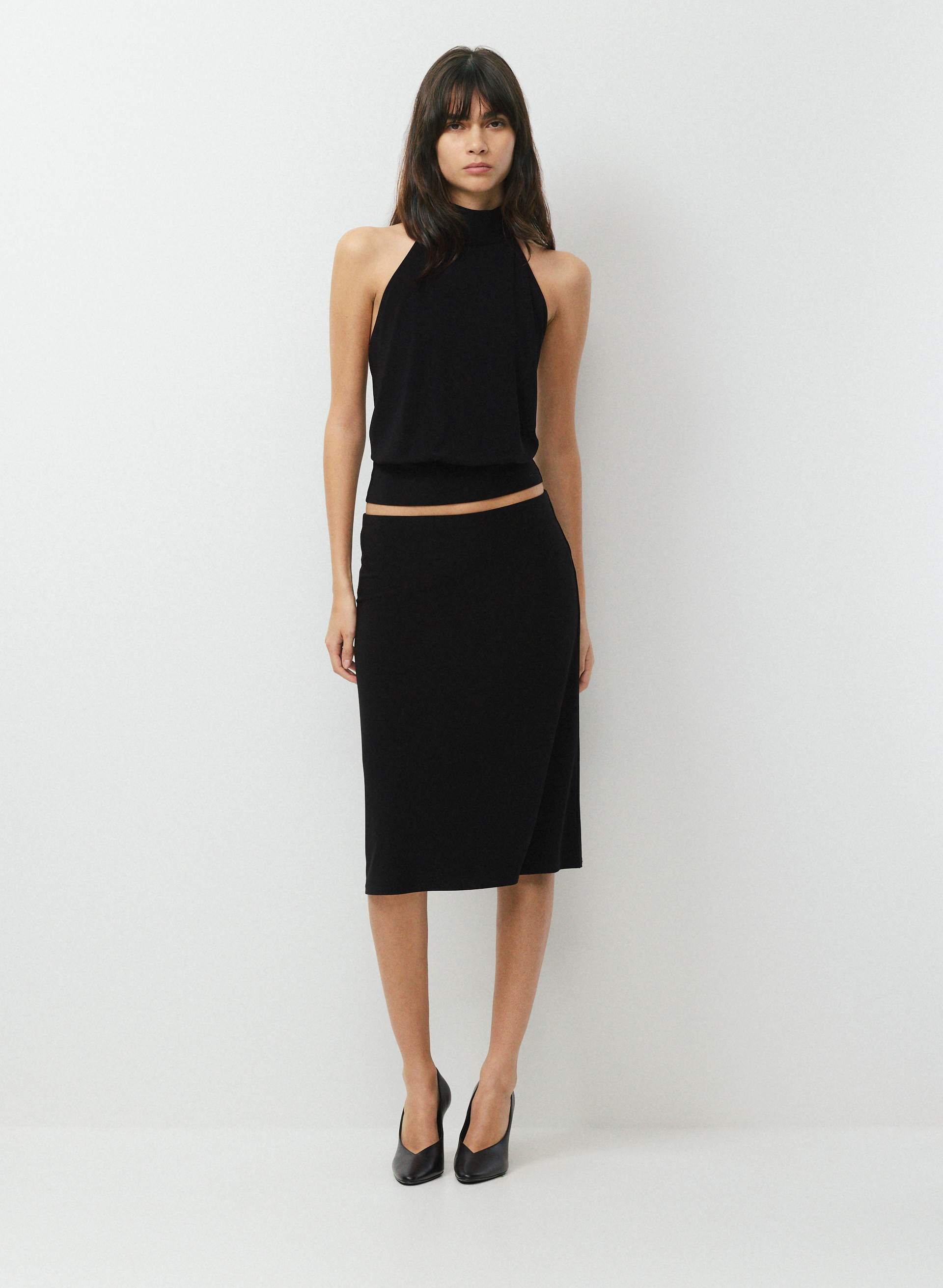 SMOOTH MATTER™ GETAWAY SKIRT | Aritzia