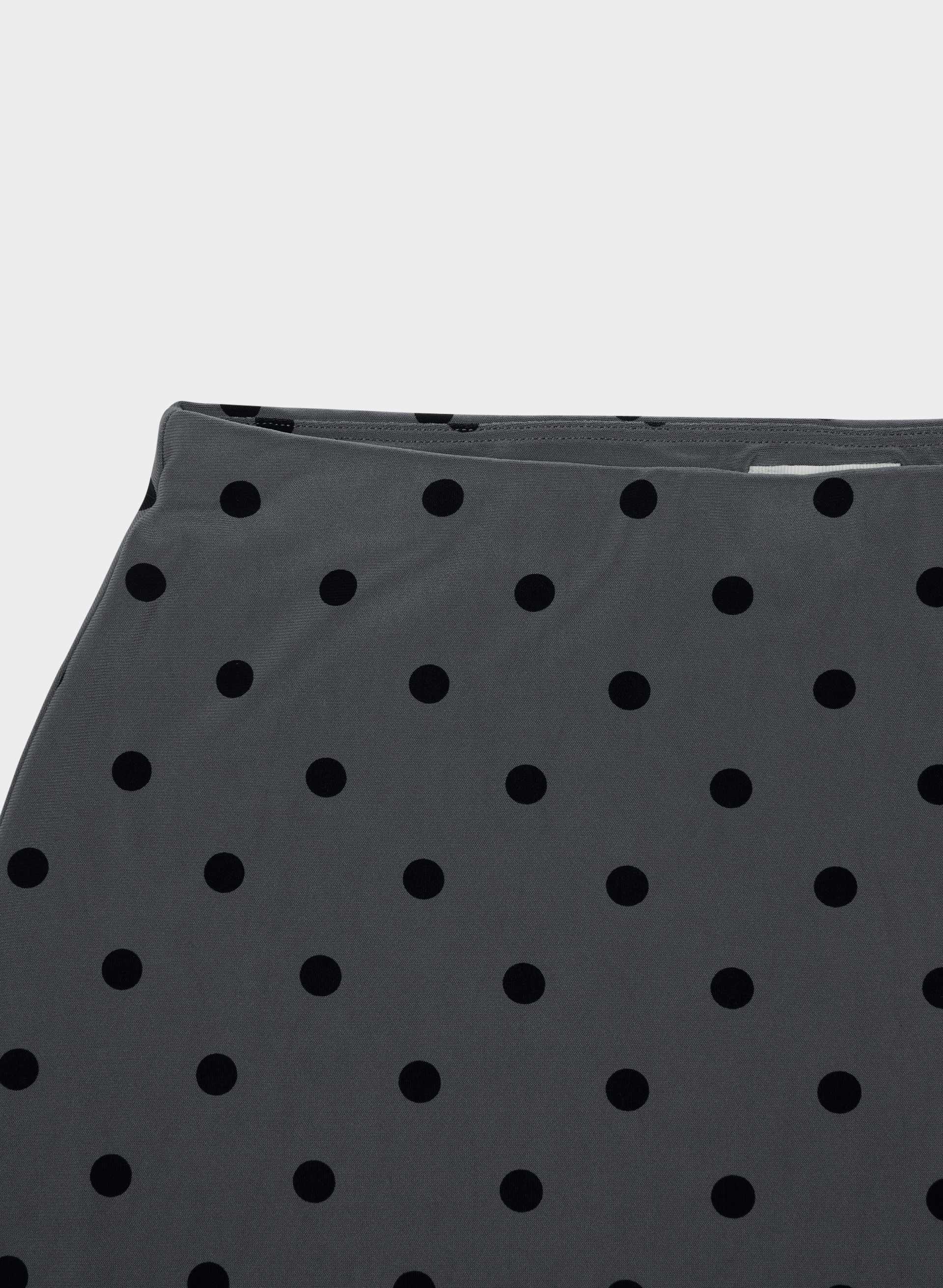 SMOOTH MATTER™ GETAWAY SKIRT | Aritzia