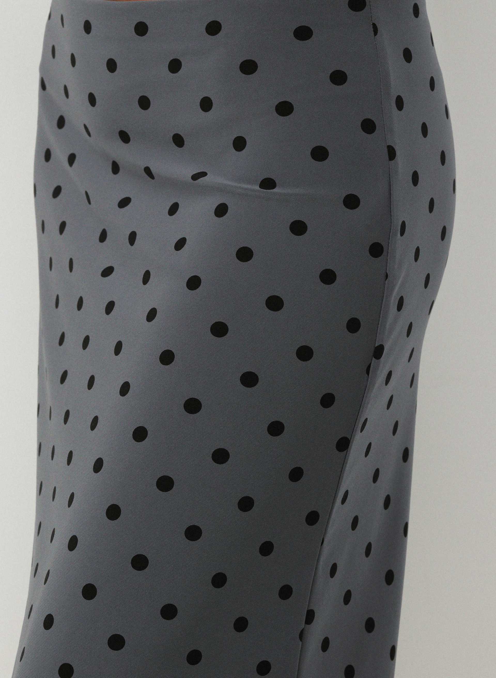 SMOOTH MATTER™ GETAWAY SKIRT | Aritzia