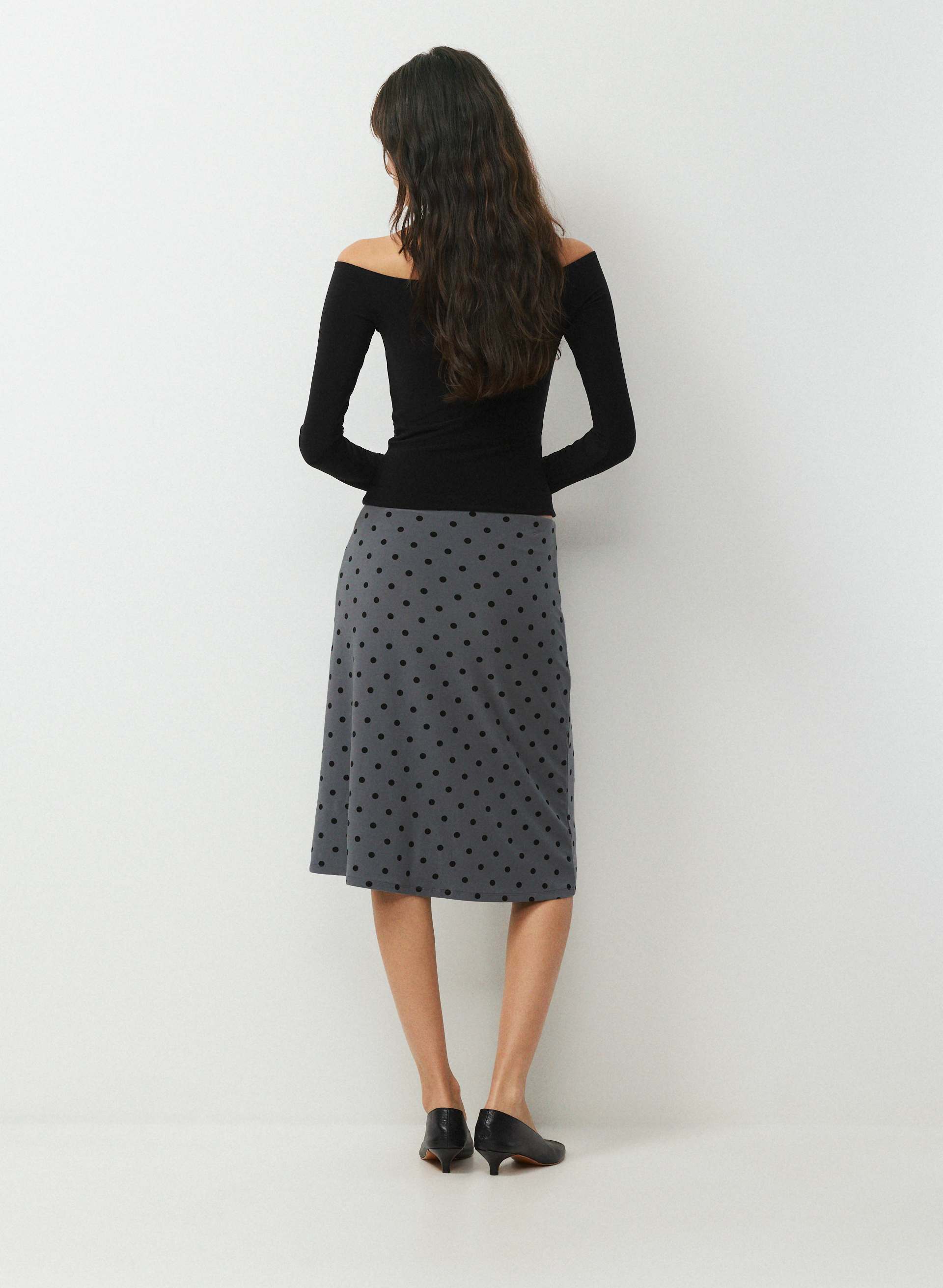 SMOOTH MATTER™ GETAWAY SKIRT | Aritzia