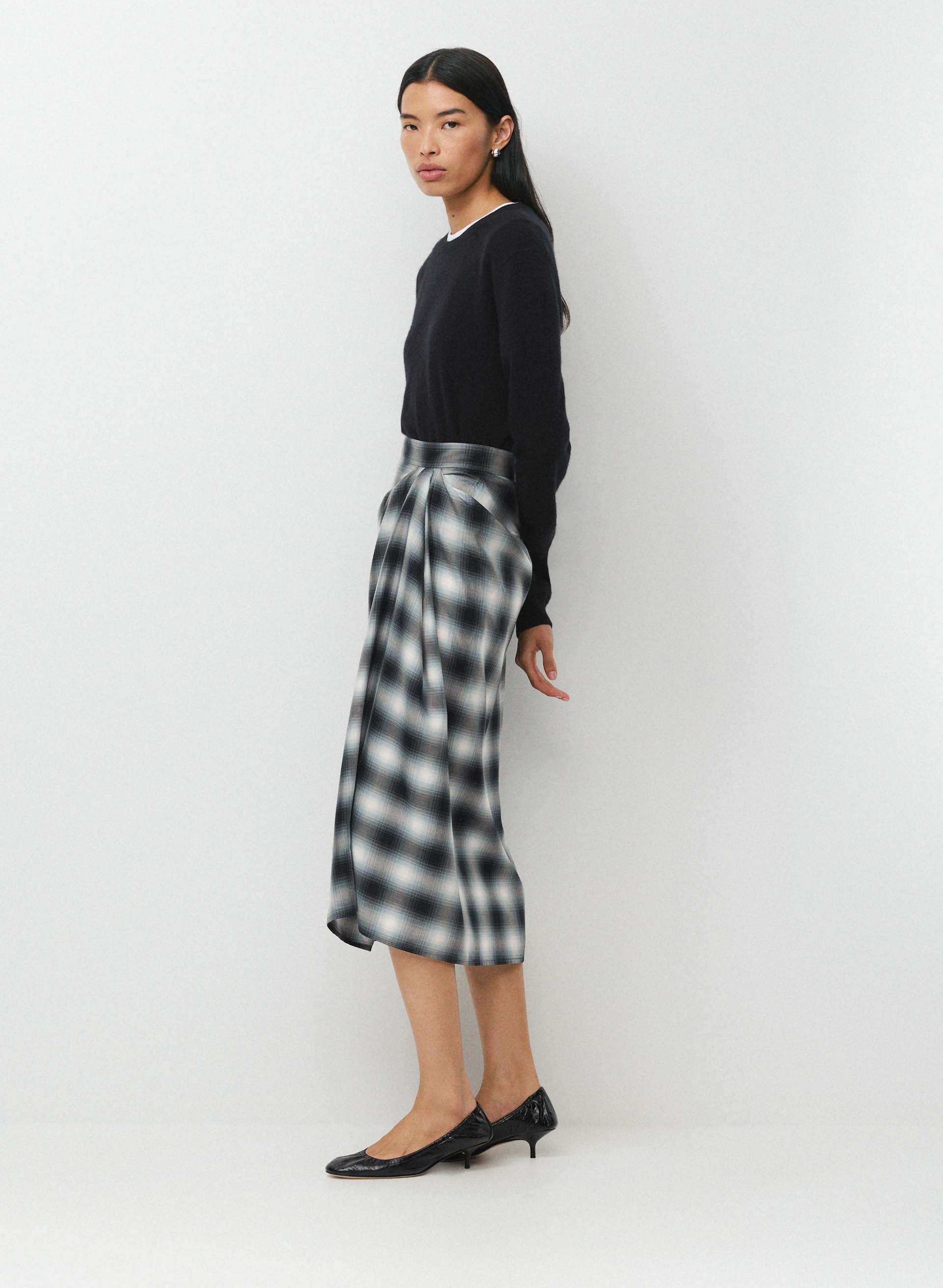 EMBARK SKIRT | Aritzia