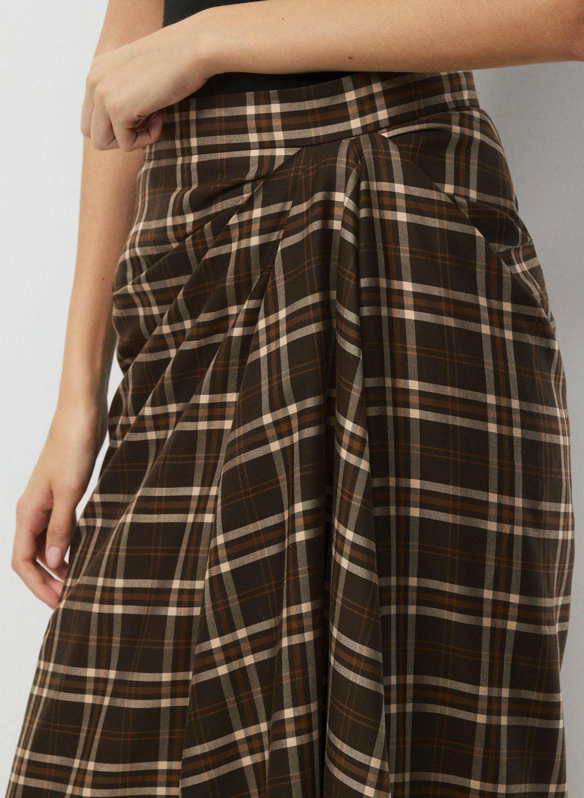 EMBARK SKIRT | Aritzia