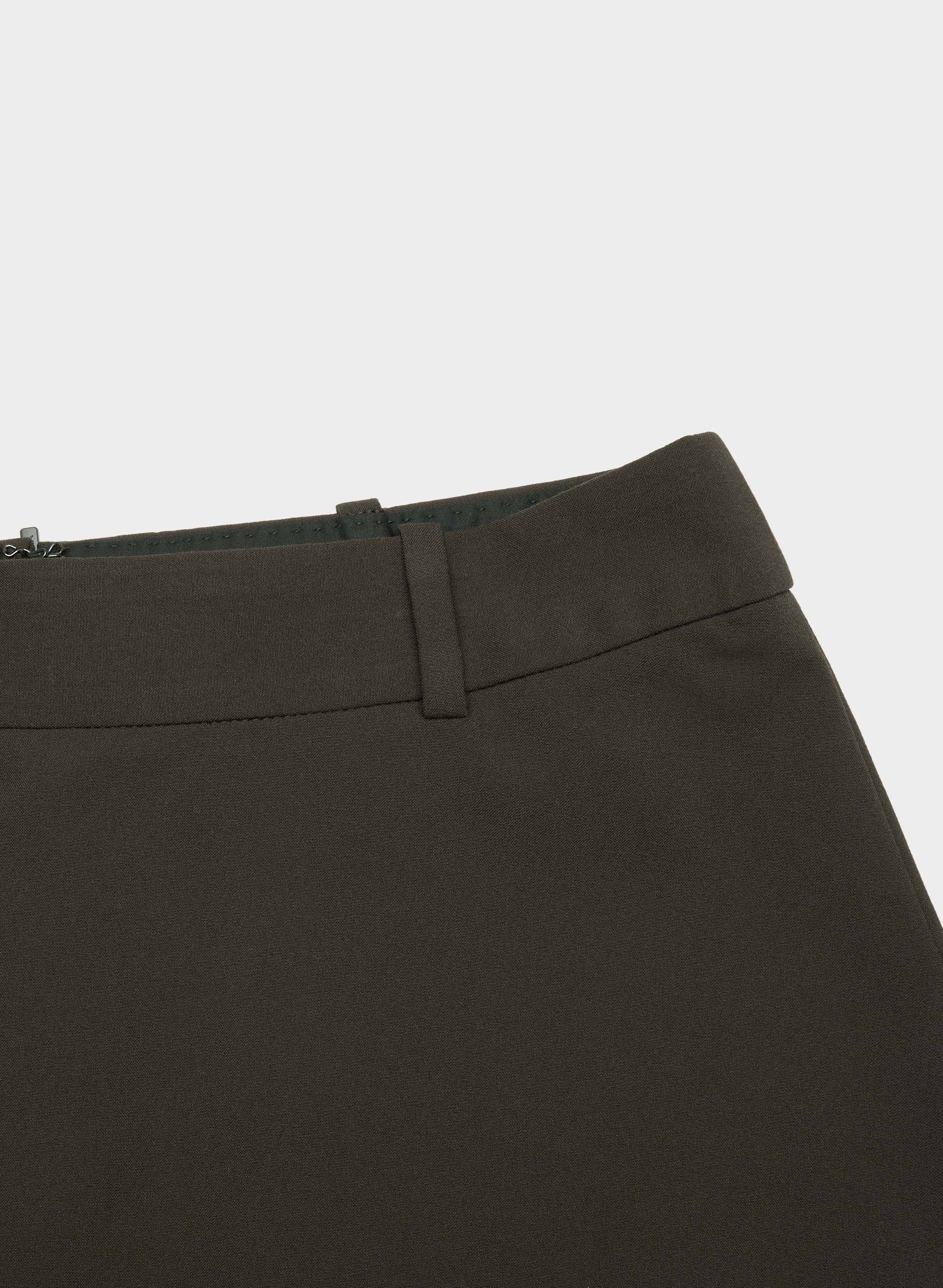 BOULEVARD SKIRT | Aritzia