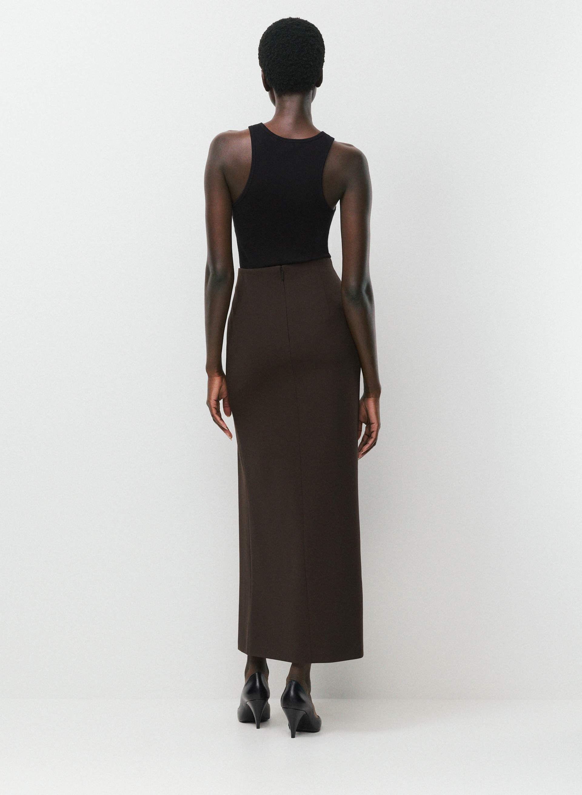 DELVE SKIRT | Aritzia