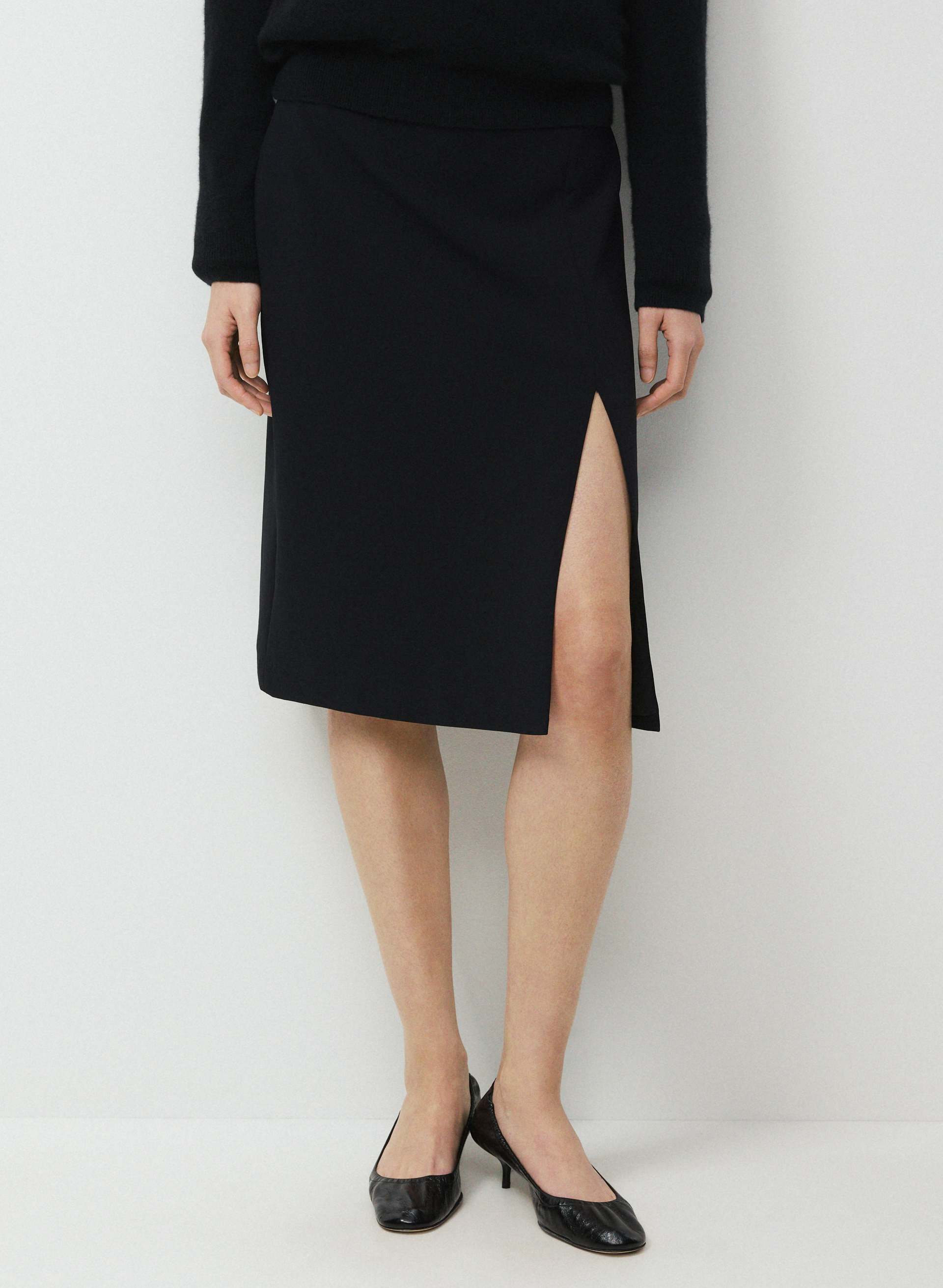 SCHOLAR SKIRT | Aritzia