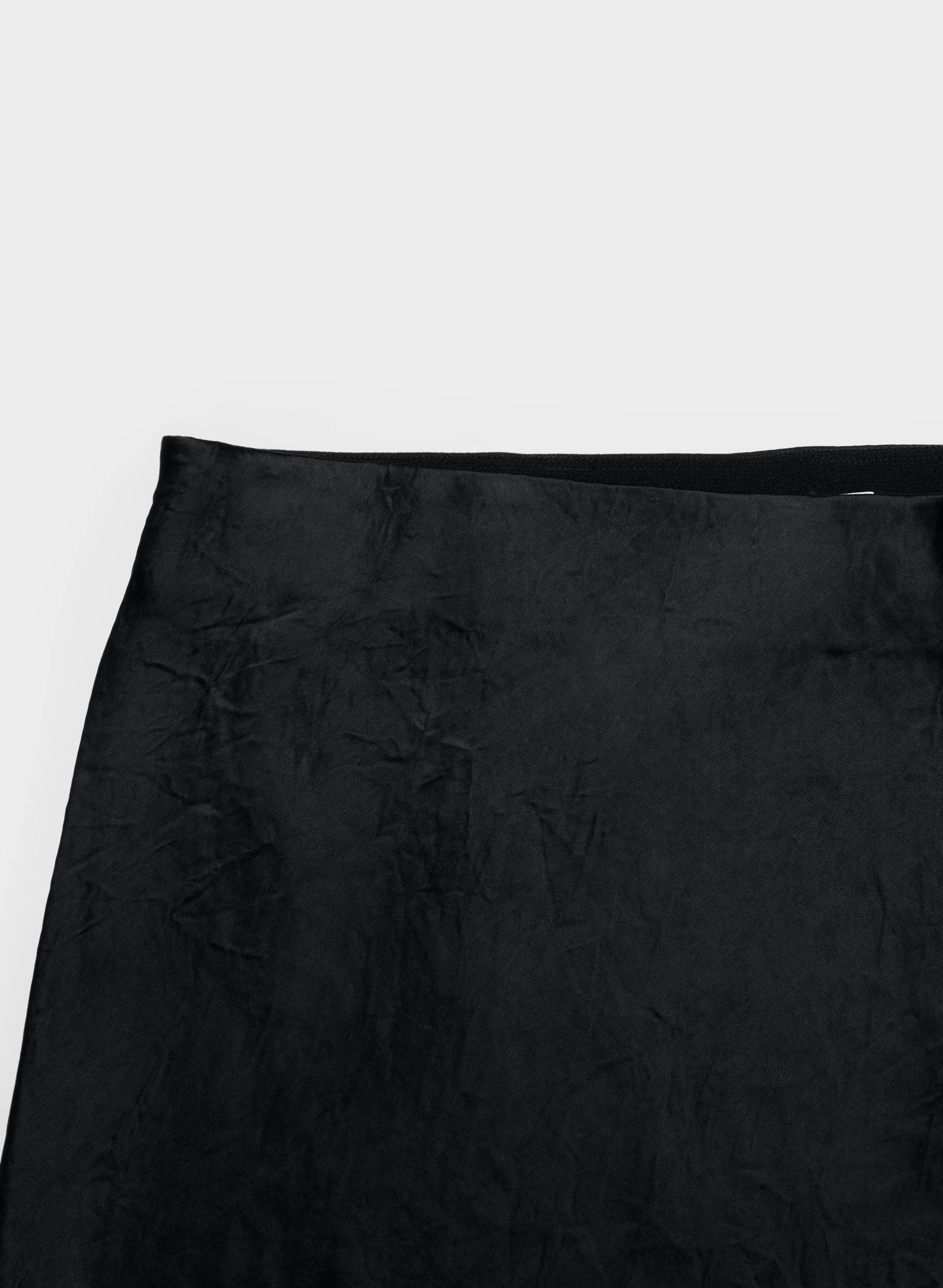 DOWNTOWN SATIN SKIRT | Aritzia