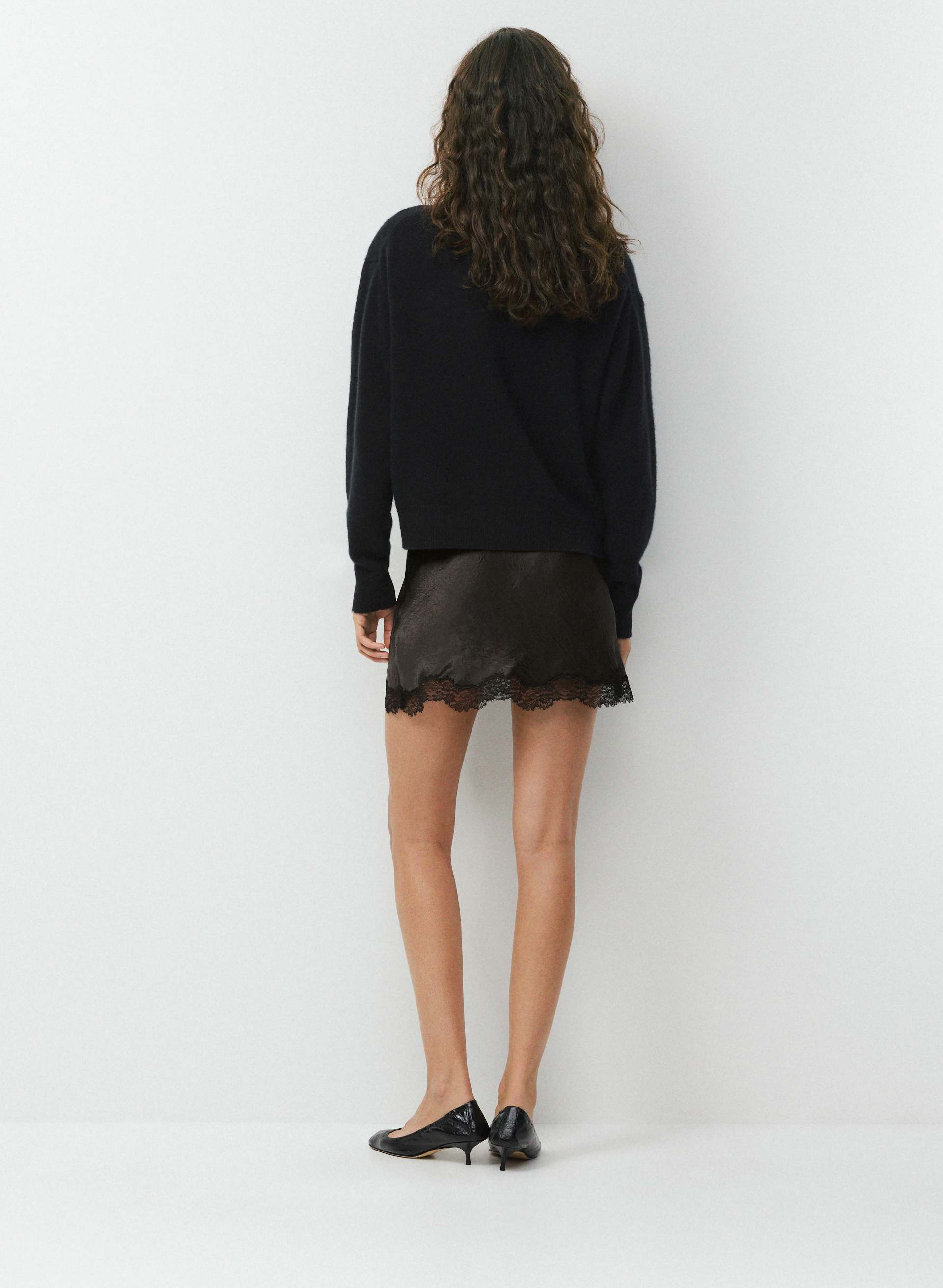 JUPE DOWNTOWN EN SATIN | Aritzia
