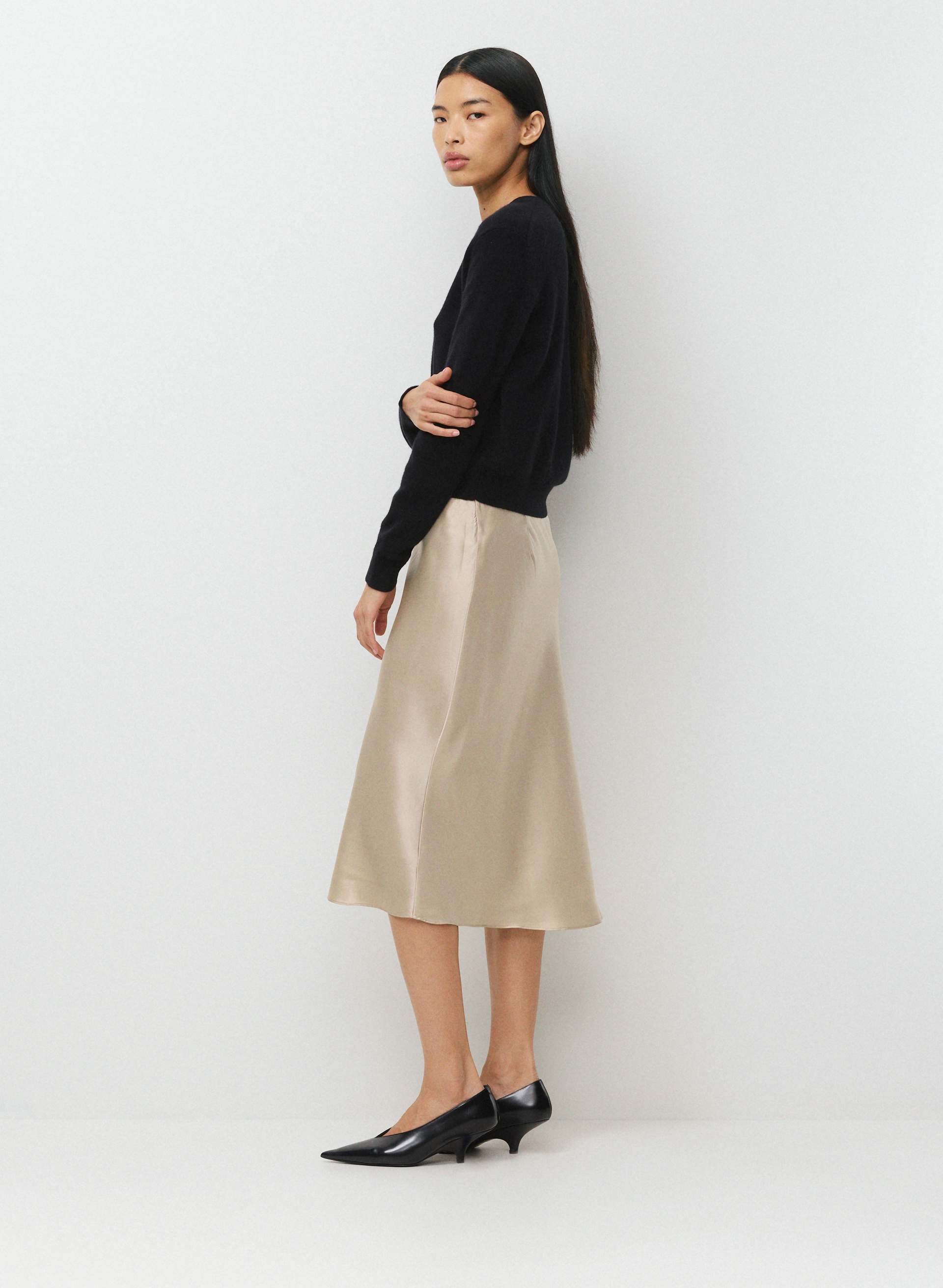 CONFLUENCE SILK SKIRT | Aritzia