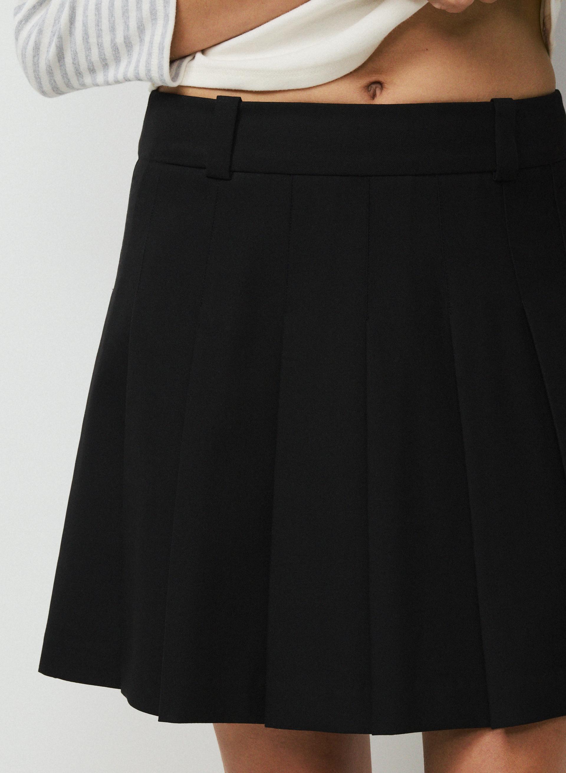 OLIVE MICRO SKIRT | Aritzia
