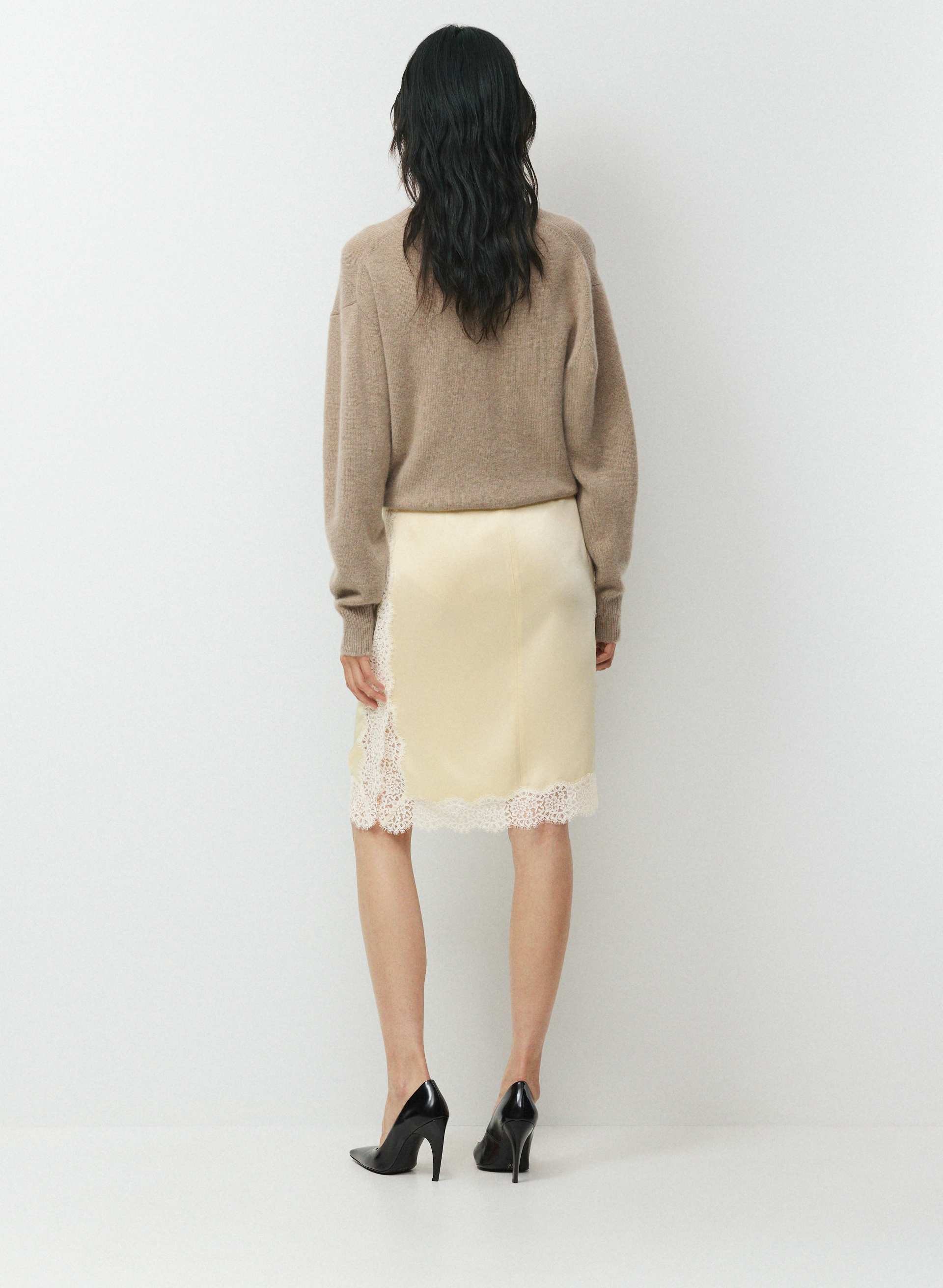 ROSEHIP SKIRT | Aritzia