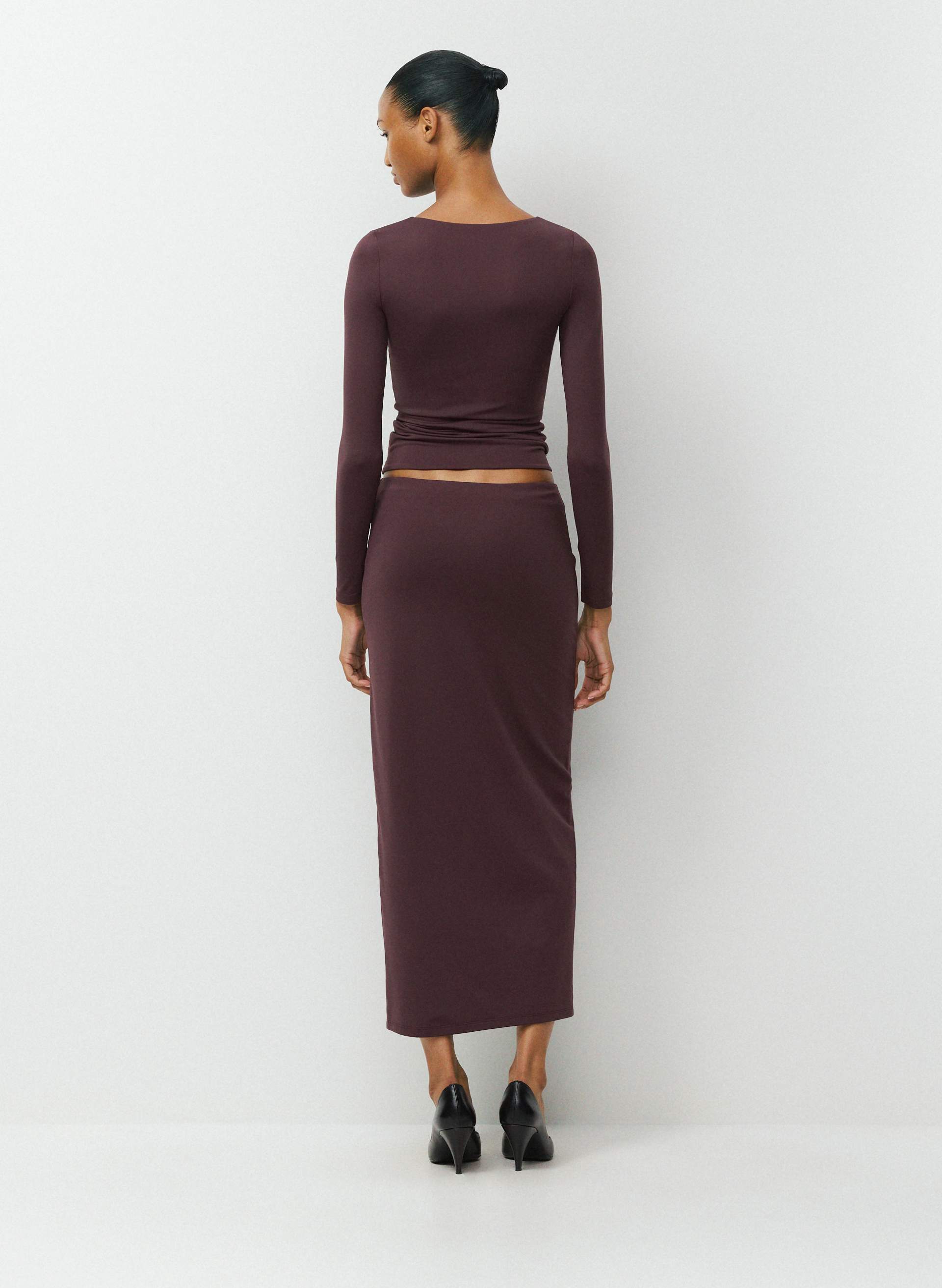 JUPE PROXIMITY - CONTOUR ORIGINAL | Aritzia